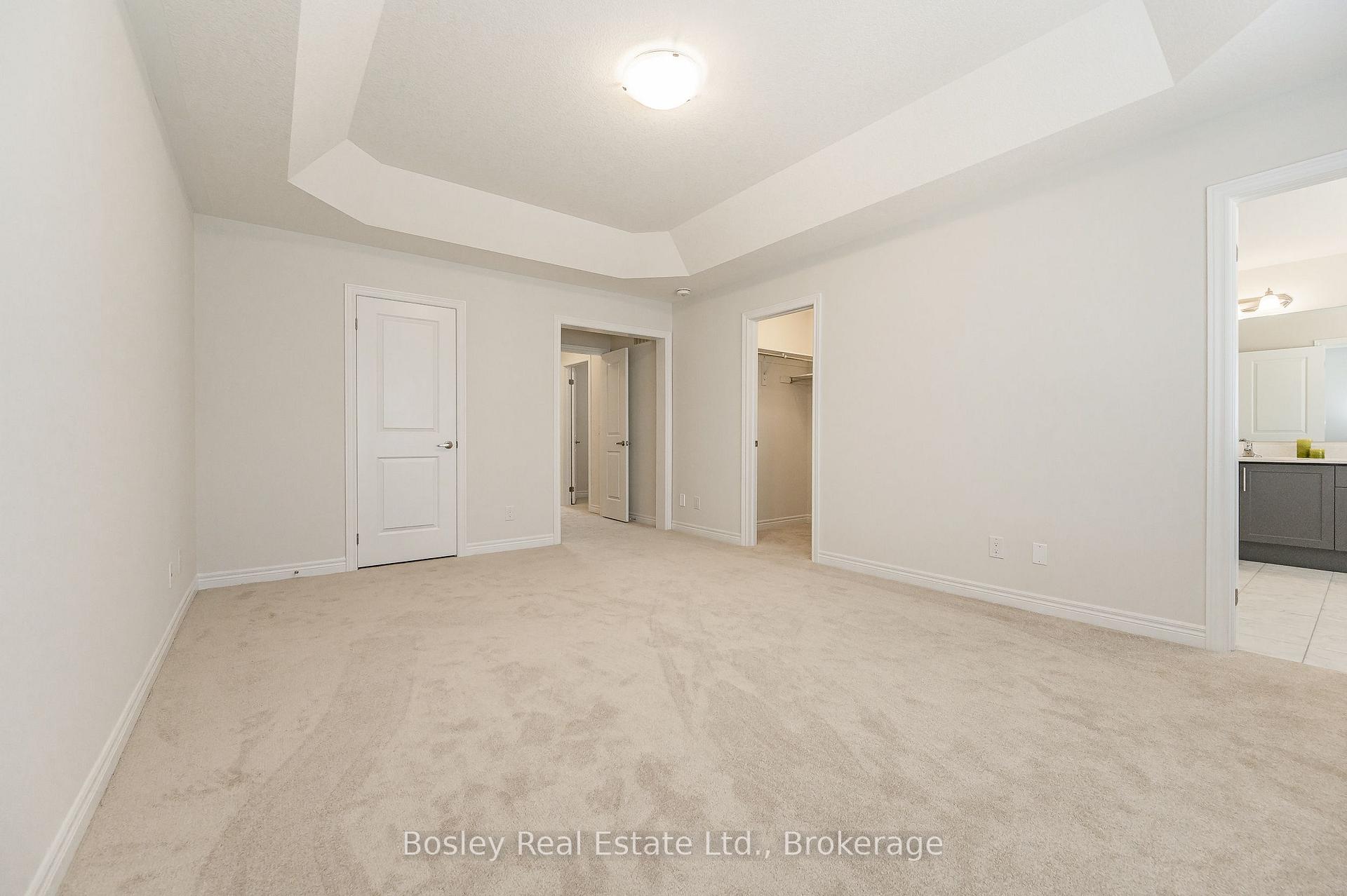 Photo 35 of 117 Haldimand Street, Kitchener, Huron Park — HOMEH