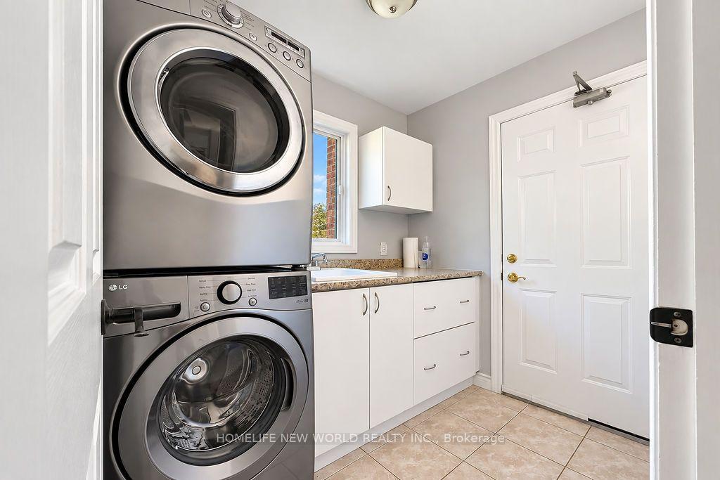 Photo 13 of 26 Warner Road, Barrie, Holly — HOMEH