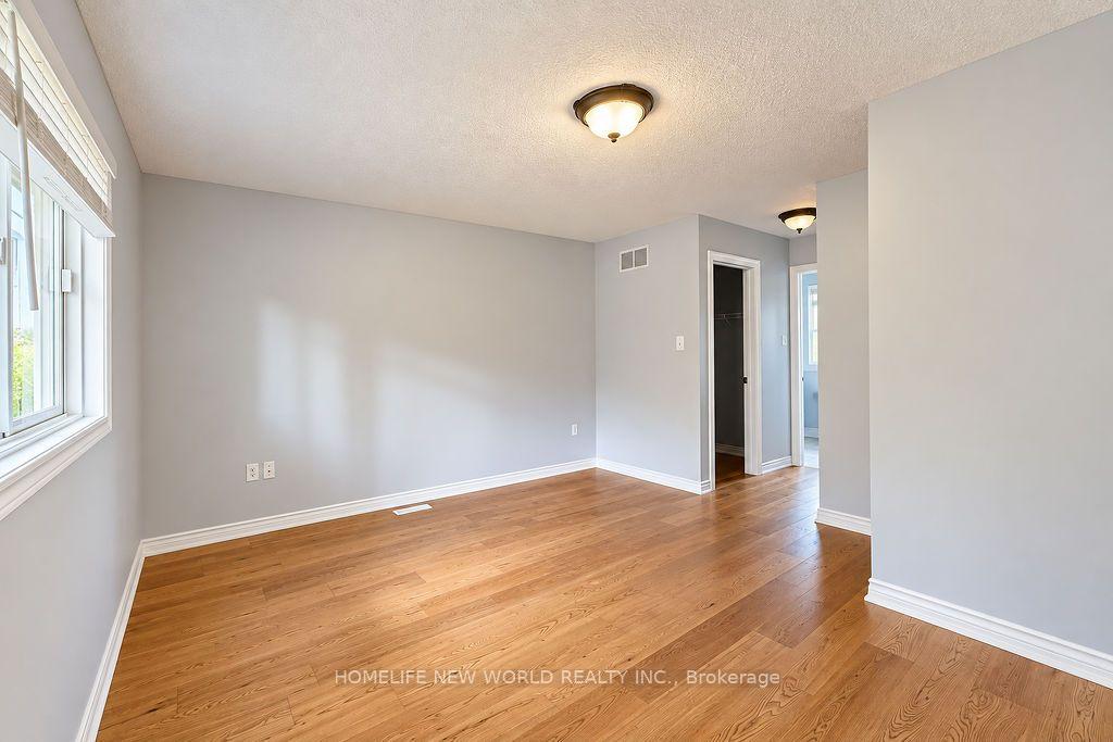 Photo 18 of 26 Warner Road, Barrie, Holly — HOMEH