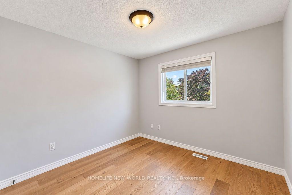 Photo 22 of 26 Warner Road, Barrie, Holly — HOMEH