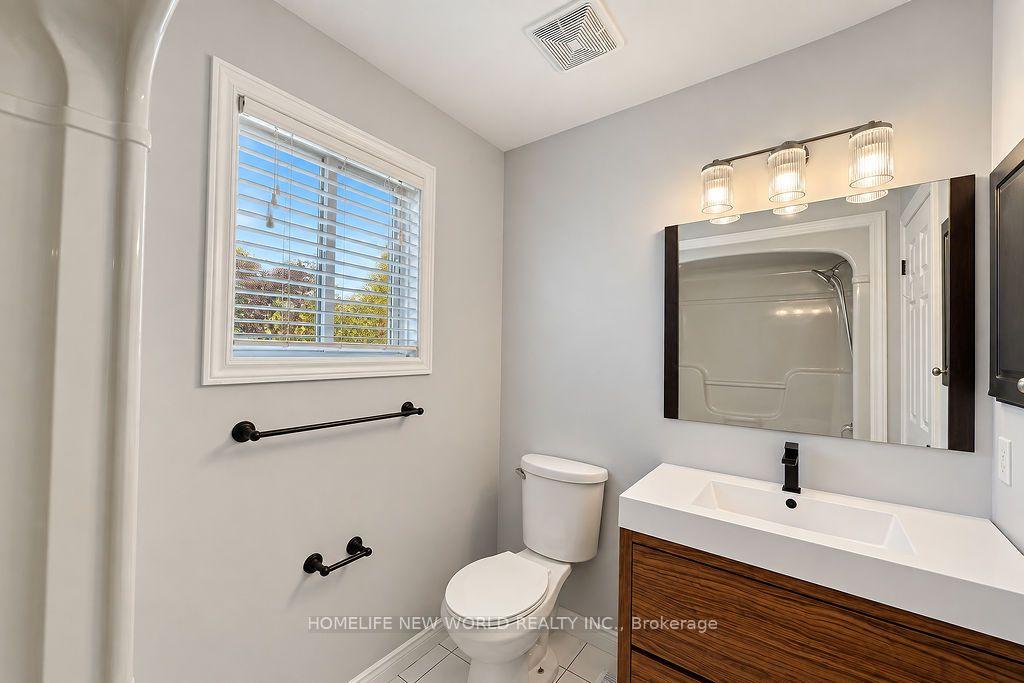 Photo 23 of 26 Warner Road, Barrie, Holly — HOMEH