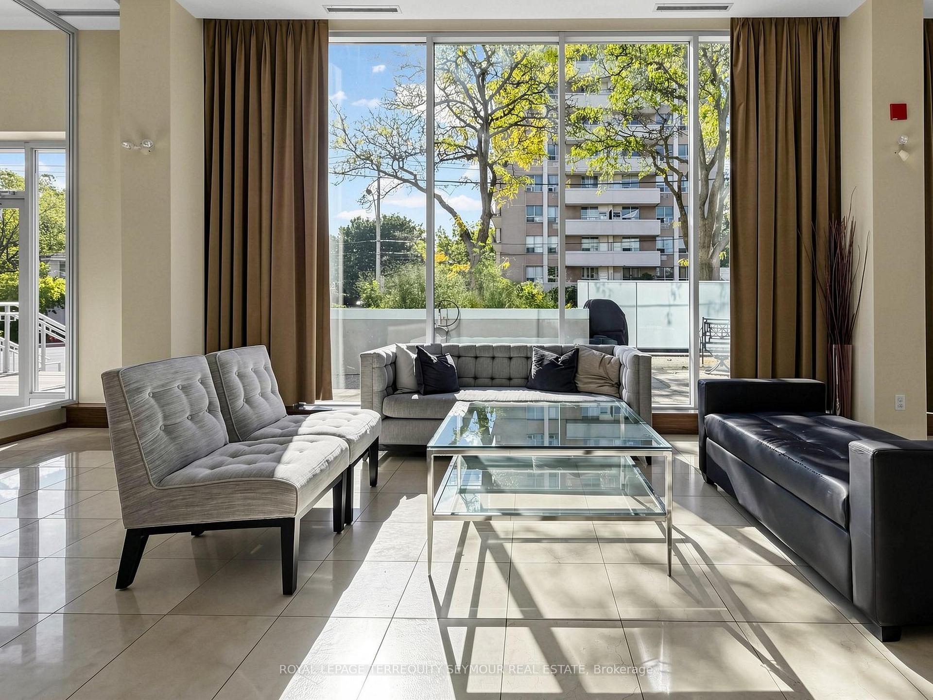 Photo 27 of Unit 401, 562 Eglinton Avenue E, Toronto, Mount Pleasant East — HOMEH