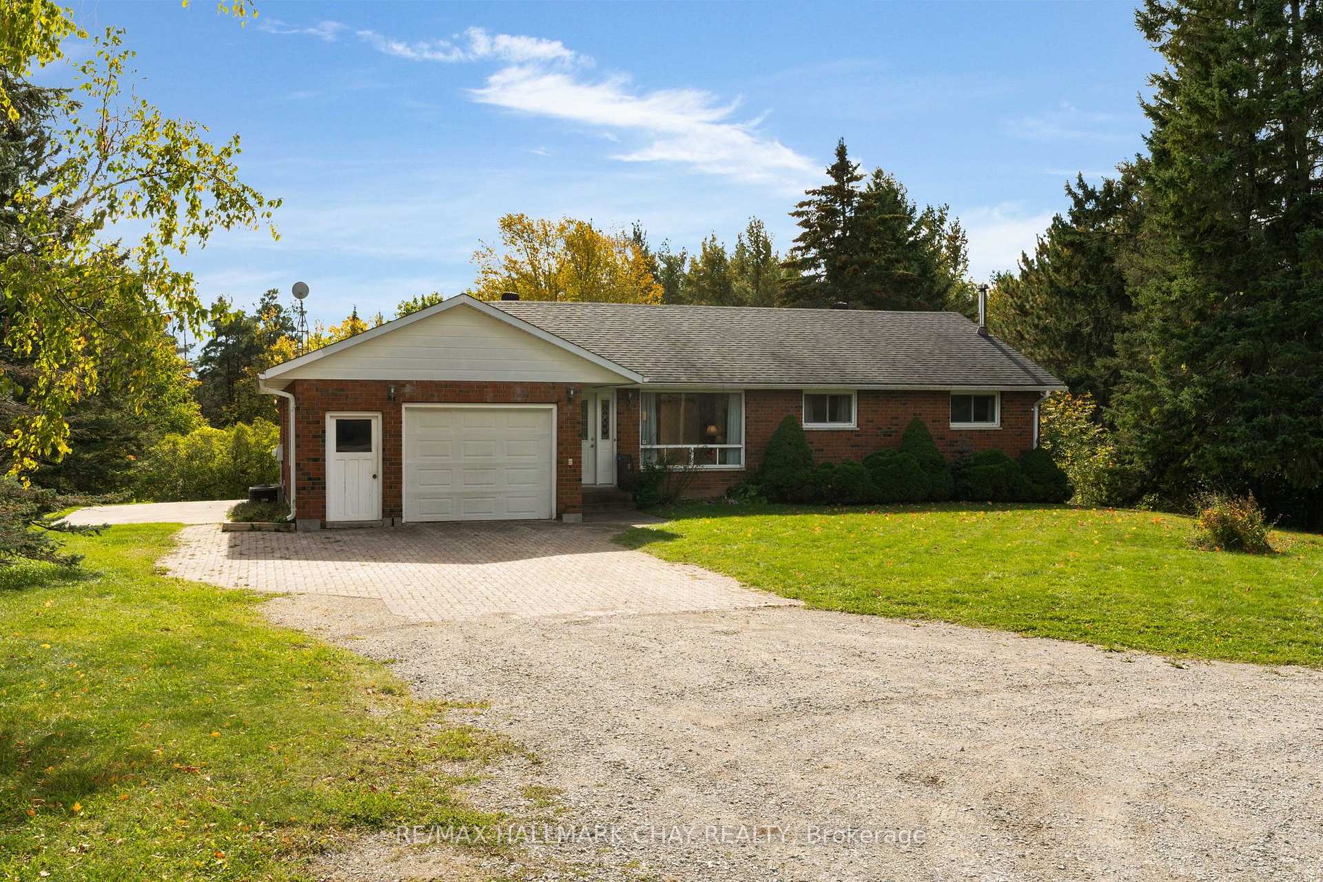 Photo 2 of 1855 Sunnidale Road, Springwater, Rural Springwater — HOMEH