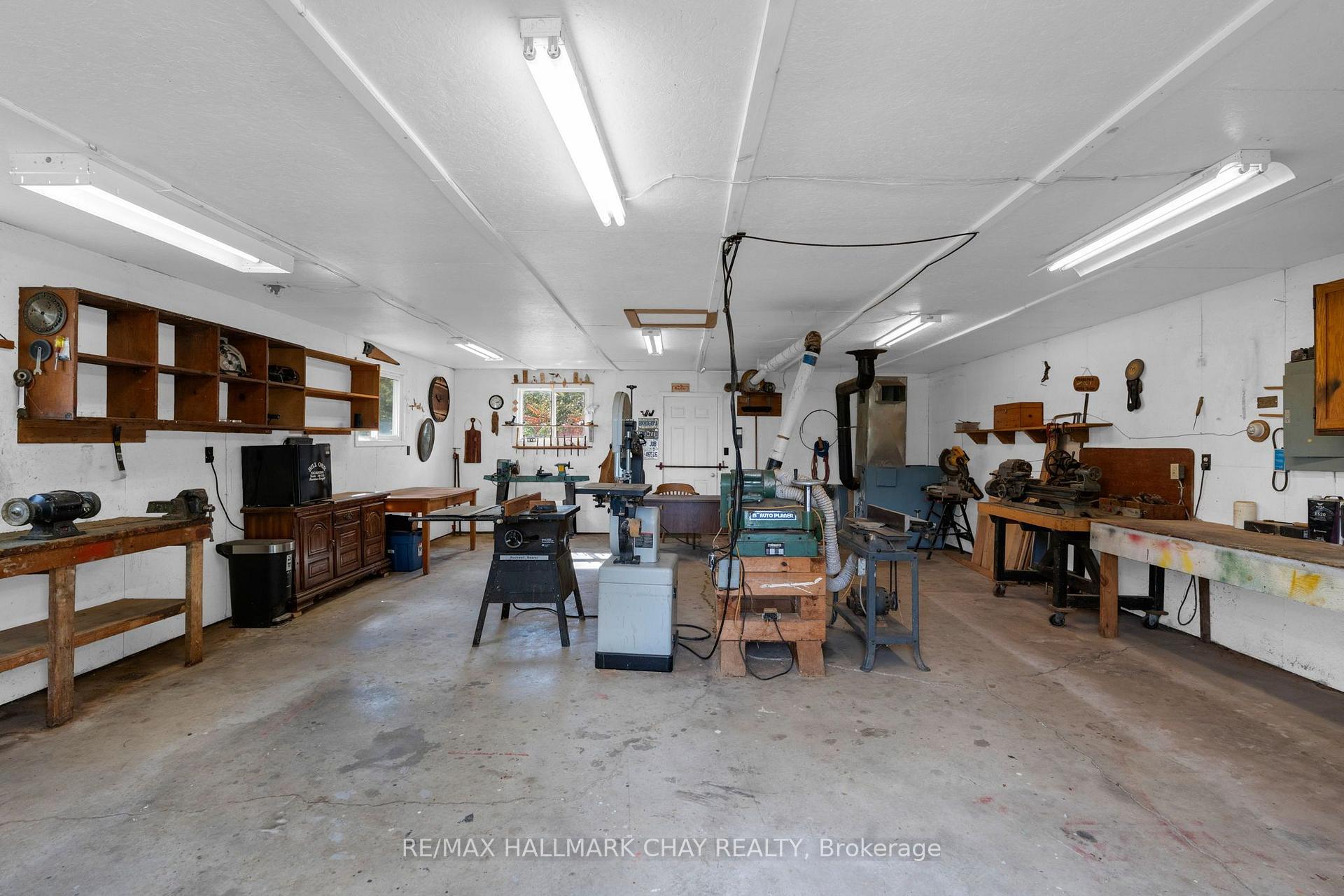 Photo 28 of 1855 Sunnidale Road, Springwater, Rural Springwater — HOMEH