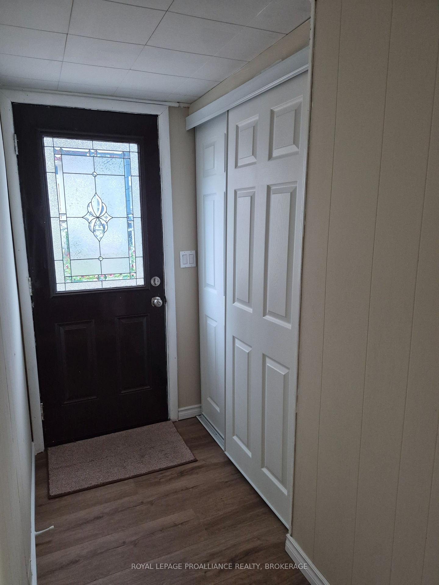 Photo 4 of 7 Dales Avenue, Brockville, Brockville — HOMEH