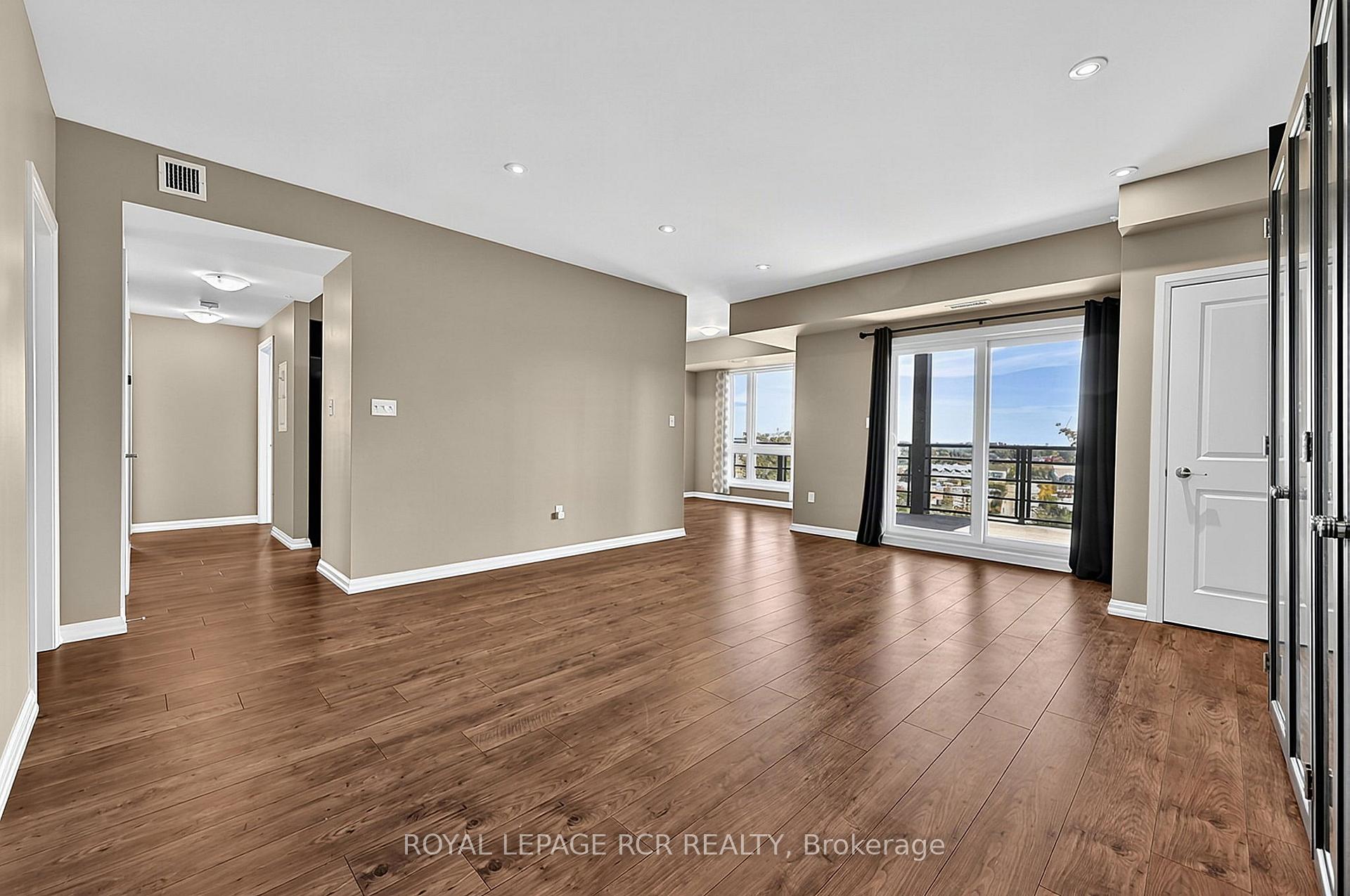 Photo 5 of Unit 502, 302 Essa Road, Barrie, 400 West — HOMEH