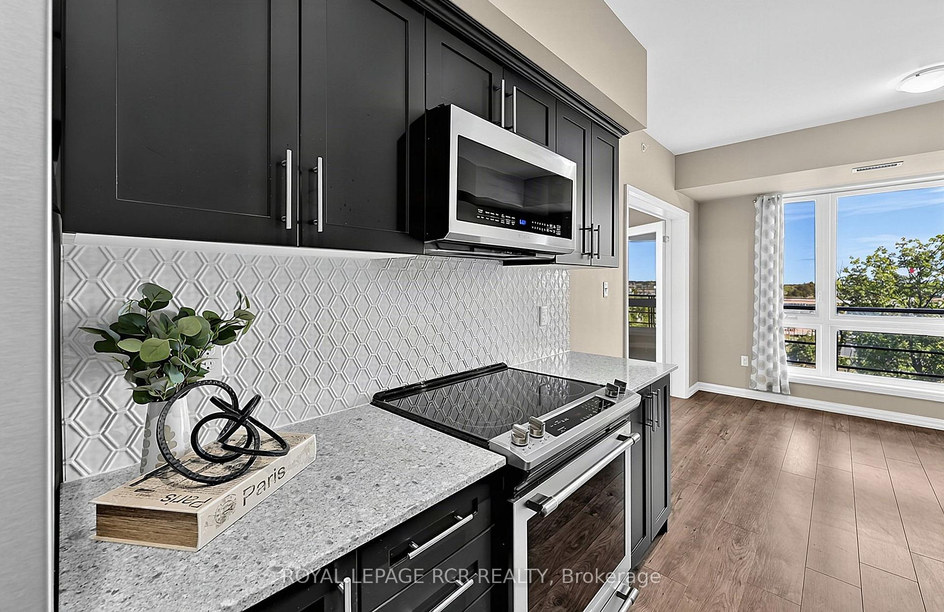 Photo 14 of Unit 502, 302 Essa Road, Barrie, 400 West — HOMEH