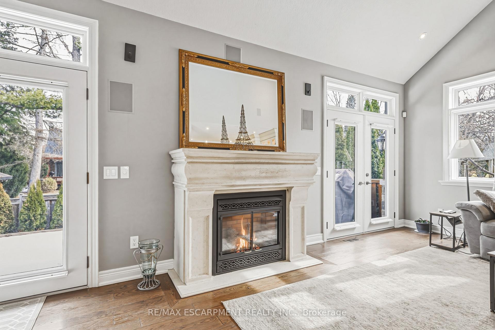 Photo 17 of Unit 3, 976 Shadeland Avenue, Burlington, LaSalle — HOMEH