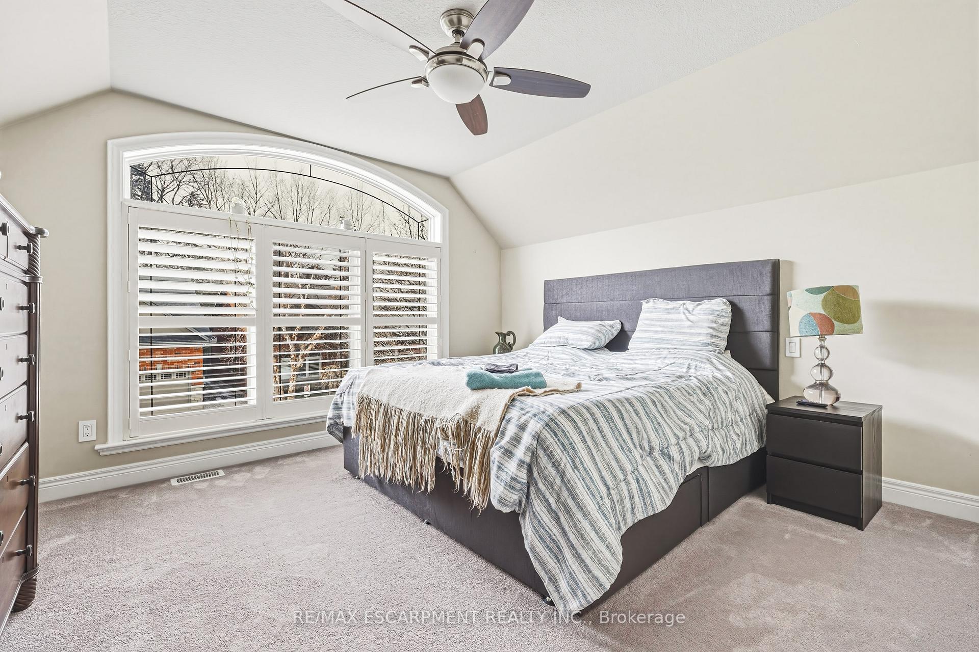 Photo 27 of Unit 3, 976 Shadeland Avenue, Burlington, LaSalle — HOMEH