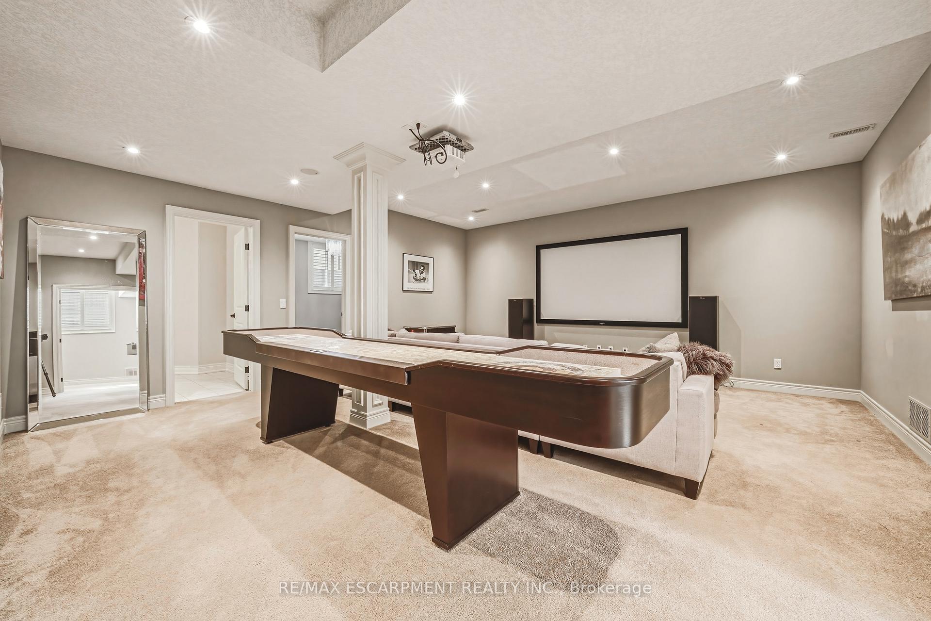 Photo 33 of Unit 3, 976 Shadeland Avenue, Burlington, LaSalle — HOMEH