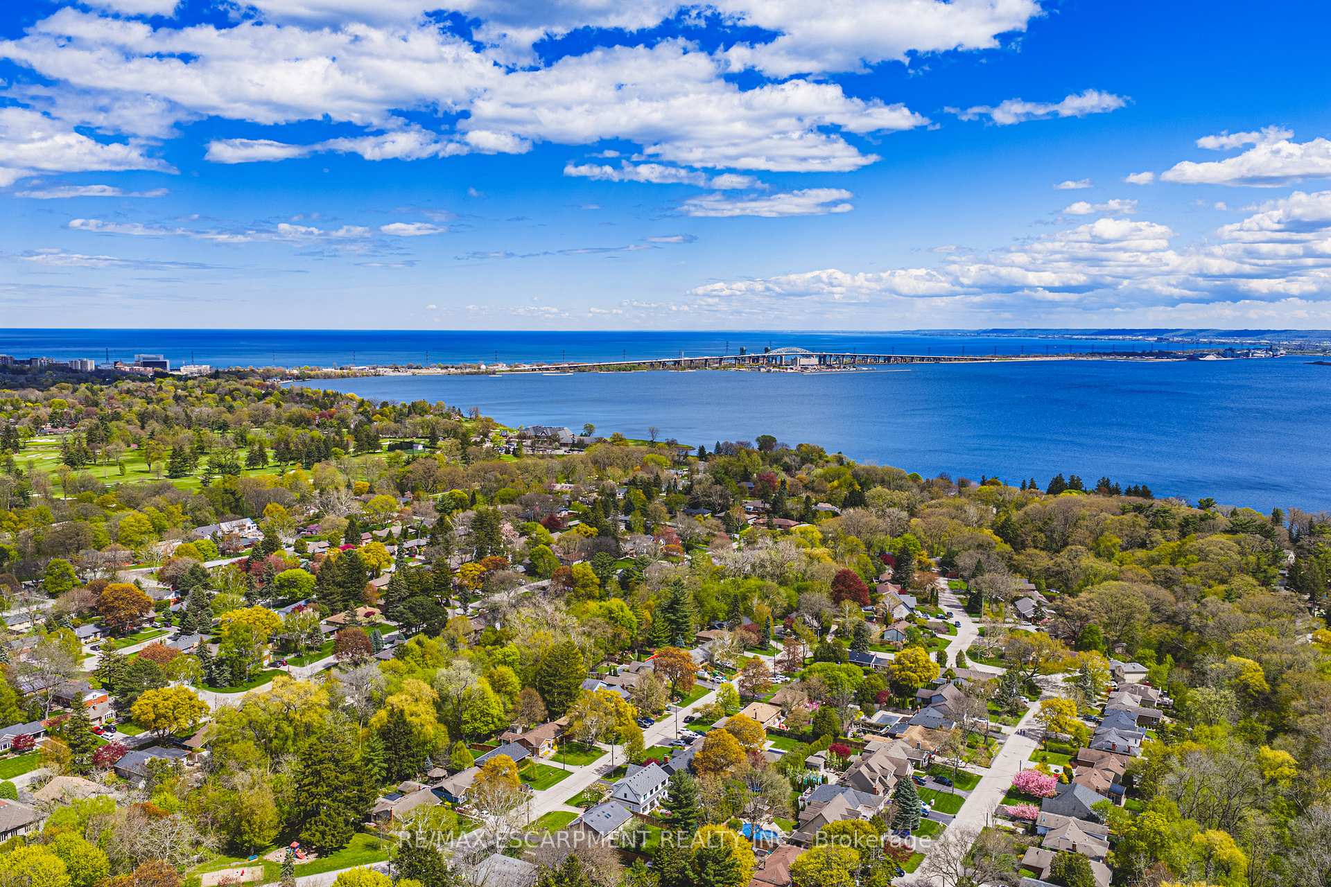 Photo 46 of Unit 3, 976 Shadeland Avenue, Burlington, LaSalle — HOMEH