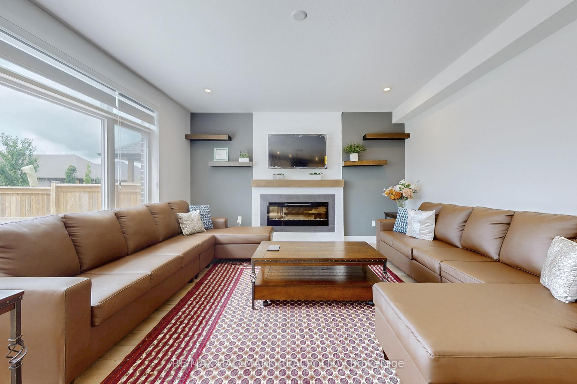 Photo 11 of 20 Valderrama Lane, St. Thomas — HOMEH