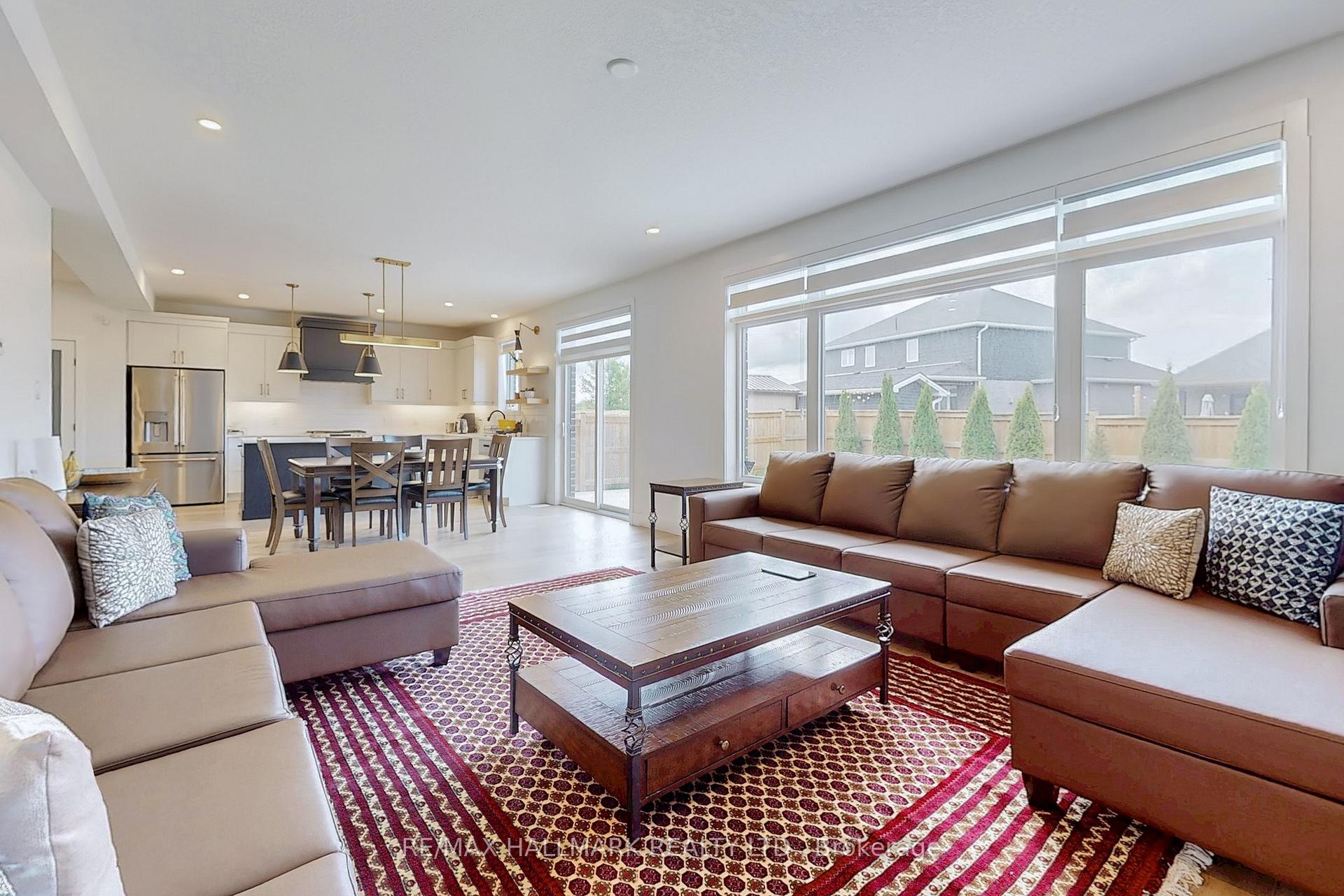Photo 12 of 20 Valderrama Lane, St. Thomas — HOMEH
