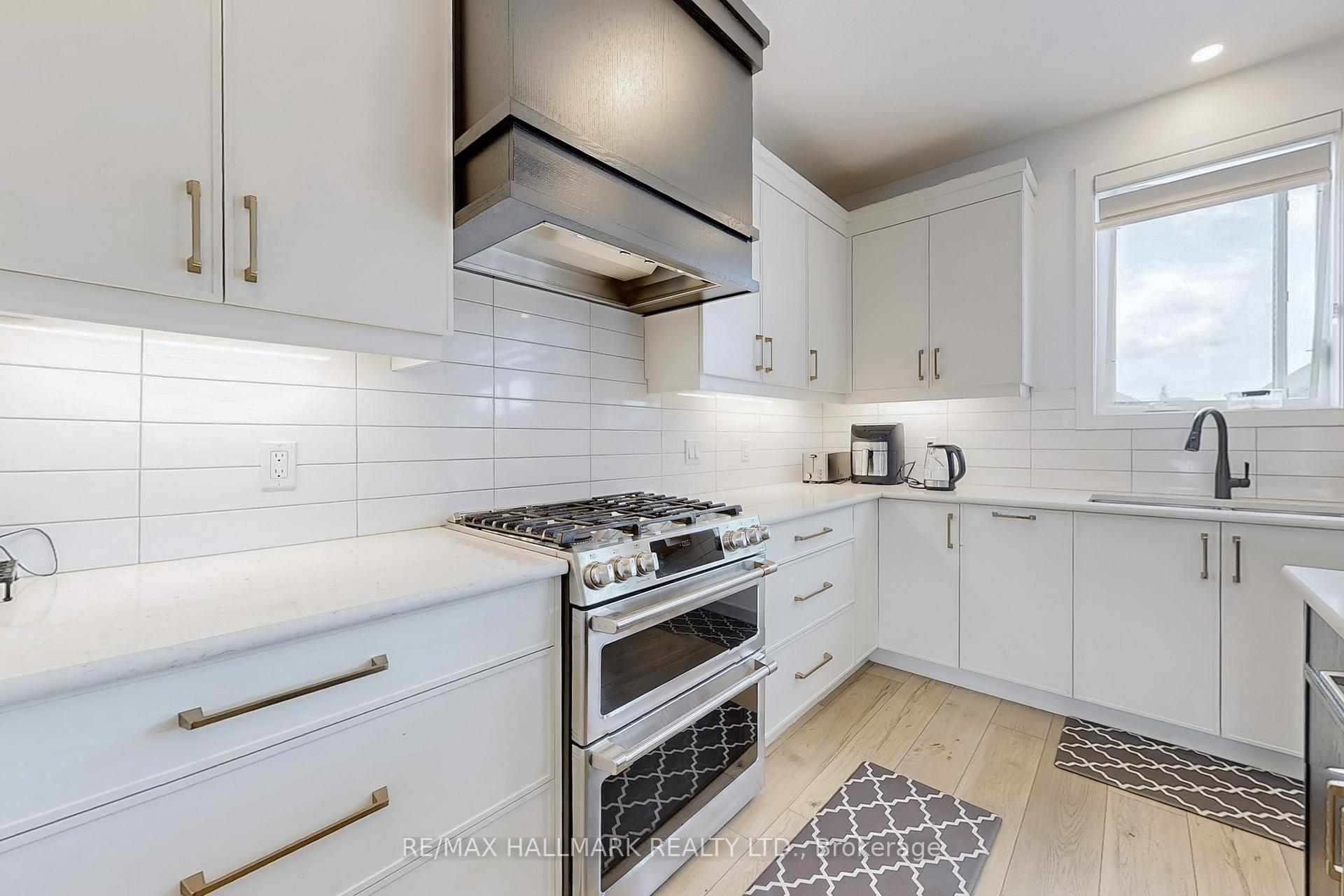 Photo 15 of 20 Valderrama Lane, St. Thomas — HOMEH