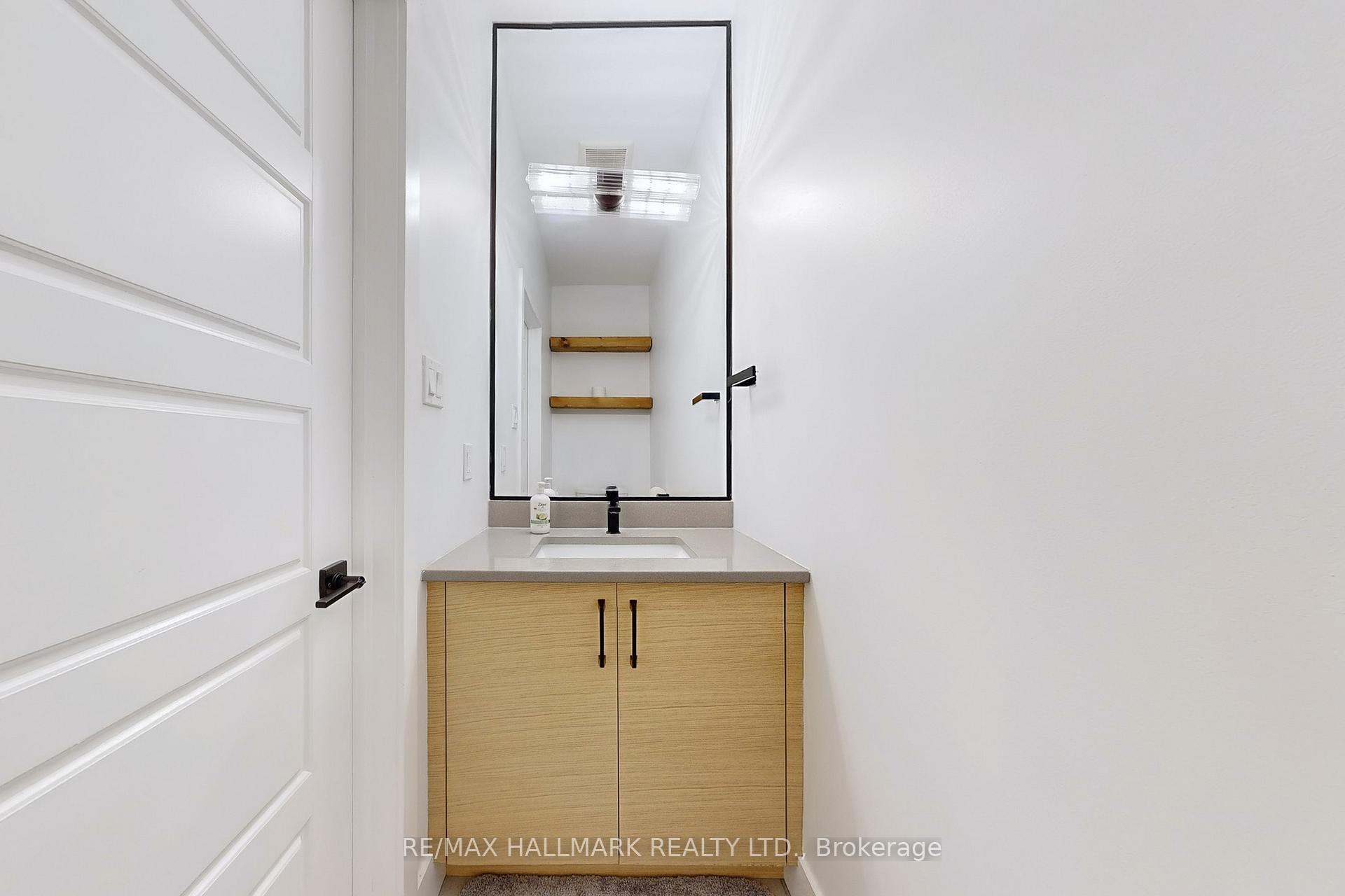 Photo 17 of 20 Valderrama Lane, St. Thomas — HOMEH