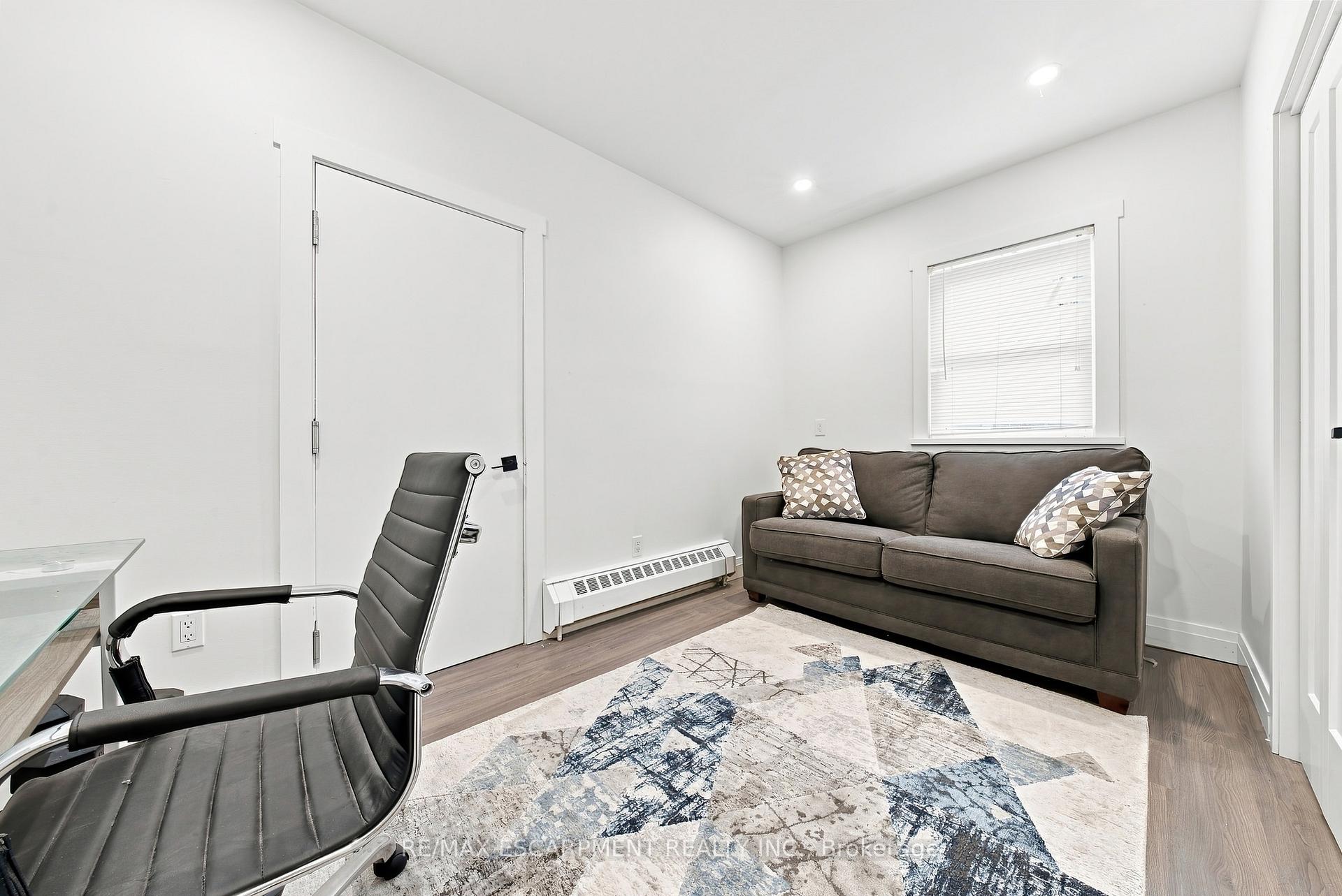 Photo 13 of 2177 Lakeshore Road, Burlington, Brant — HOMEH