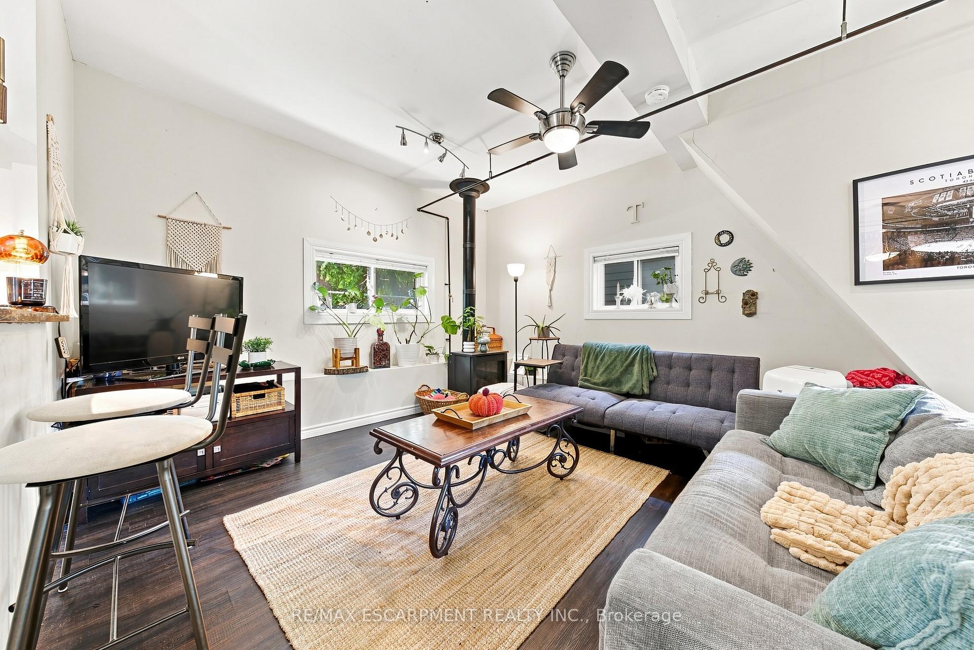 Photo 16 of 2177 Lakeshore Road, Burlington, Brant — HOMEH