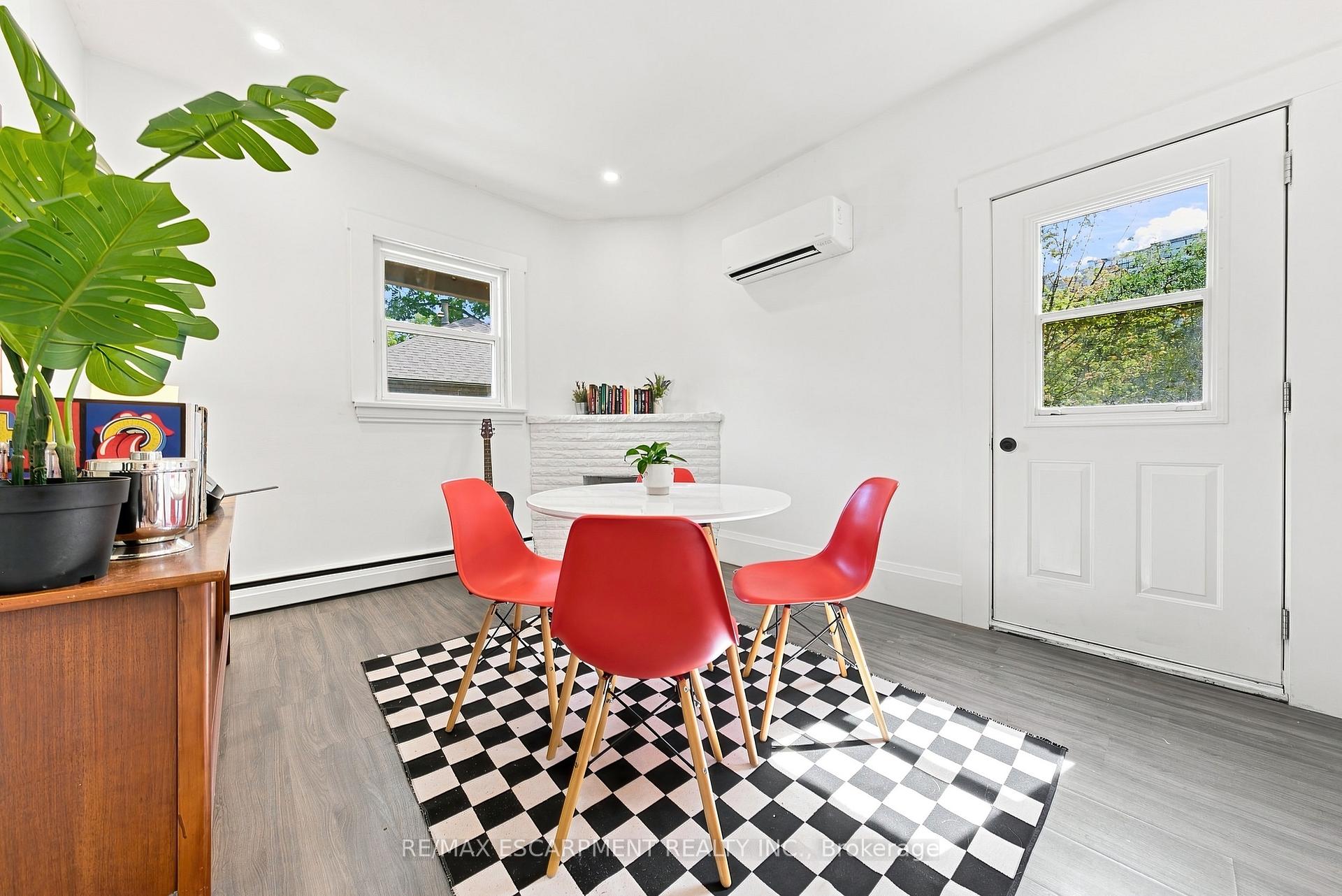 Photo 28 of 2177 Lakeshore Road, Burlington, Brant — HOMEH