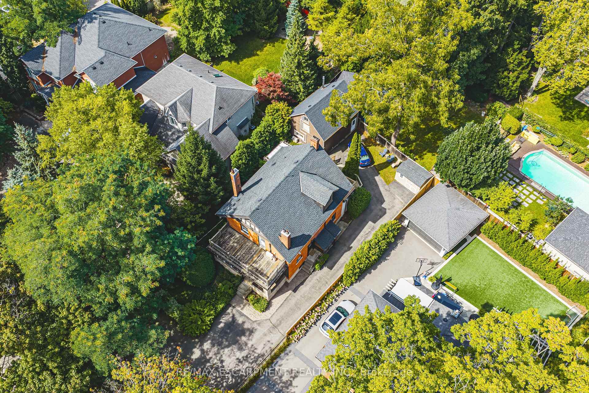 Photo 39 of 2177 Lakeshore Road, Burlington, Brant — HOMEH