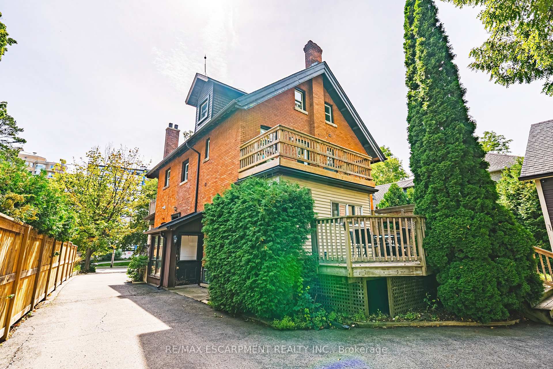 Photo 42 of 2177 Lakeshore Road, Burlington, Brant — HOMEH