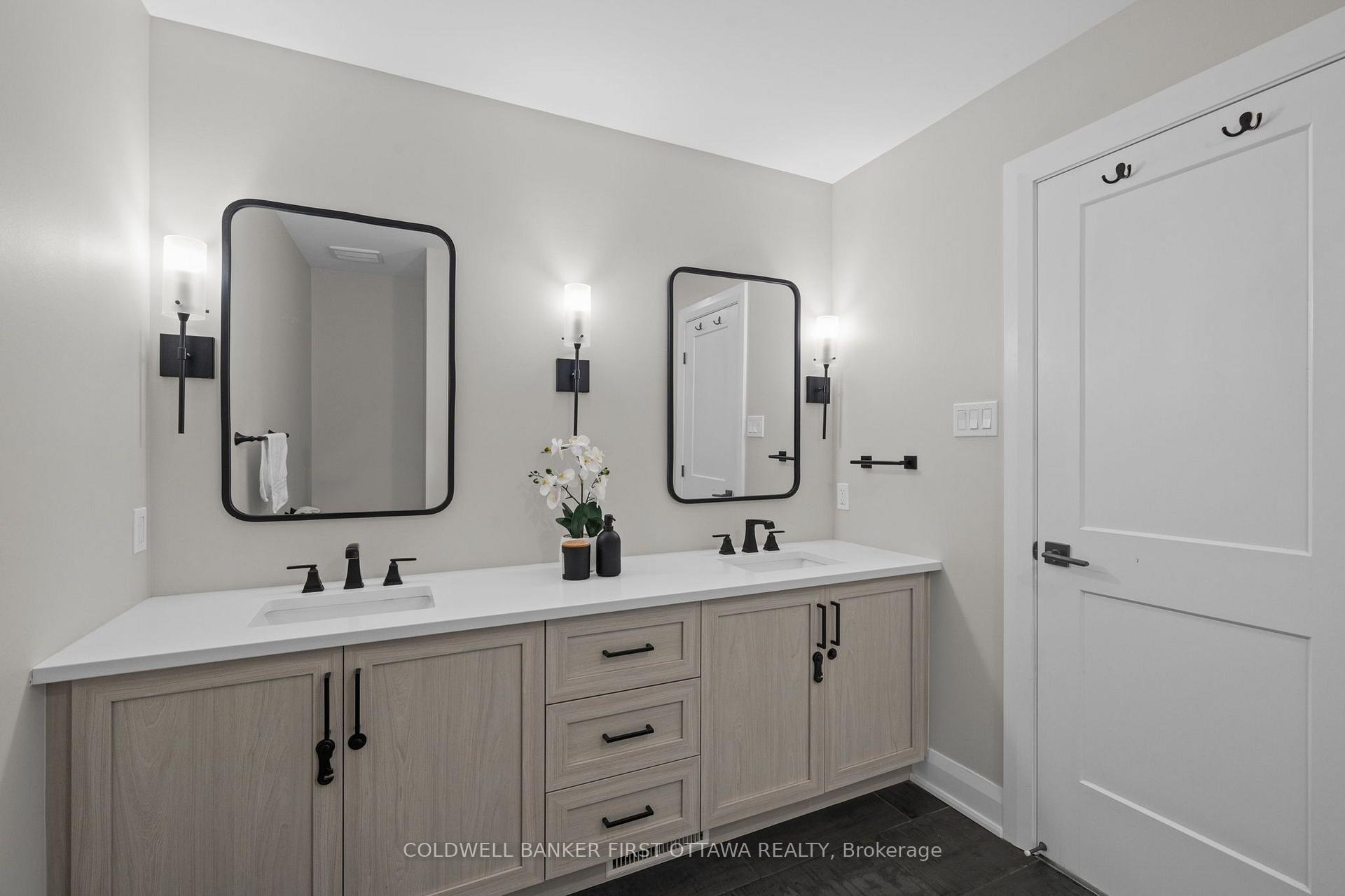 Photo 28 of 94 Porter Street, Ottawa, Stittsville (South) — HOMEH