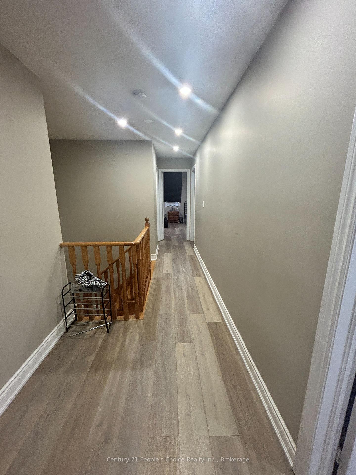 Photo 11 of 670 Macbeth Heights, Mississauga, Meadowvale Village — HOMEH