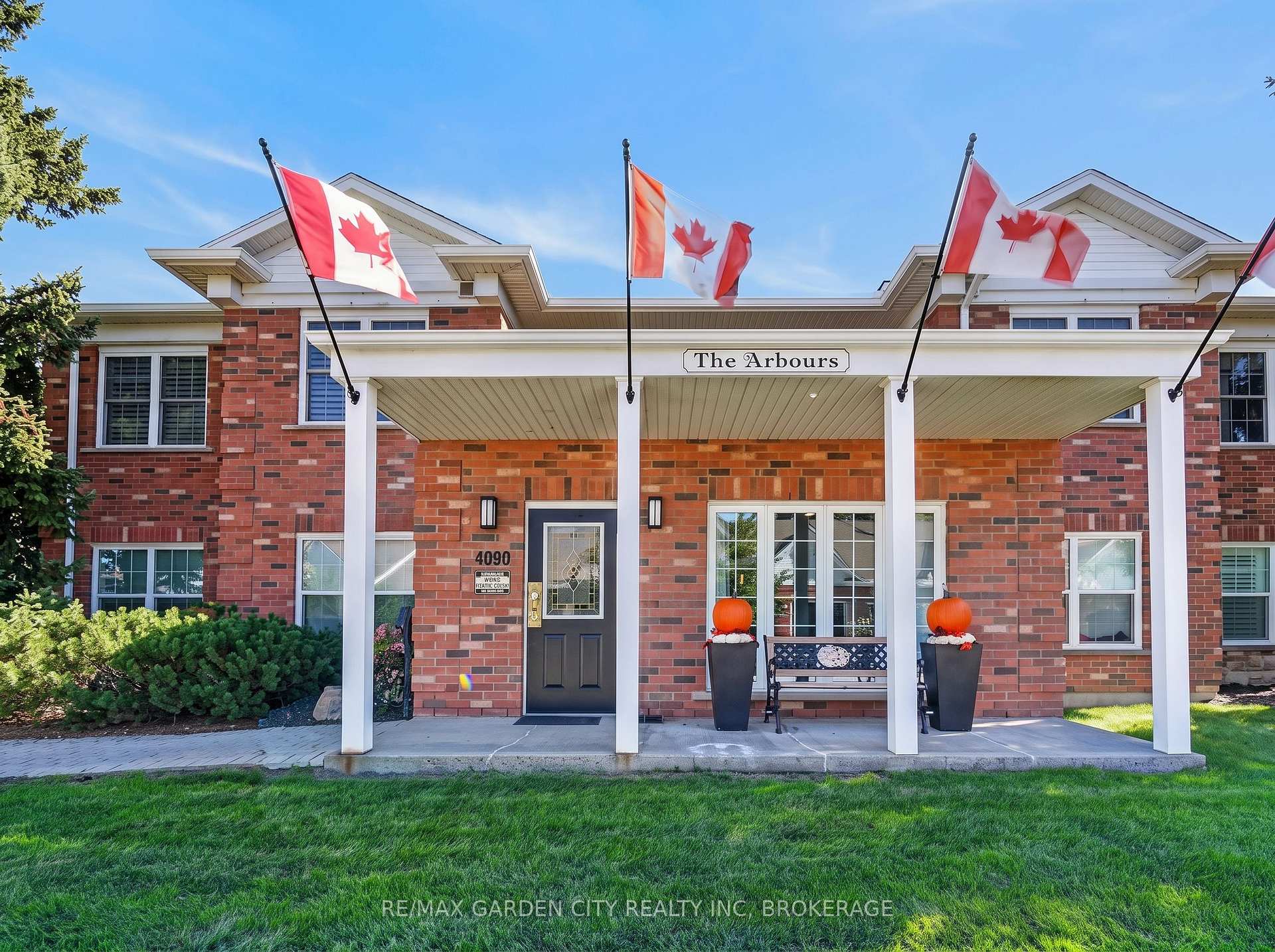 Photo of Unit 107, 4090 John Charles Boulevard