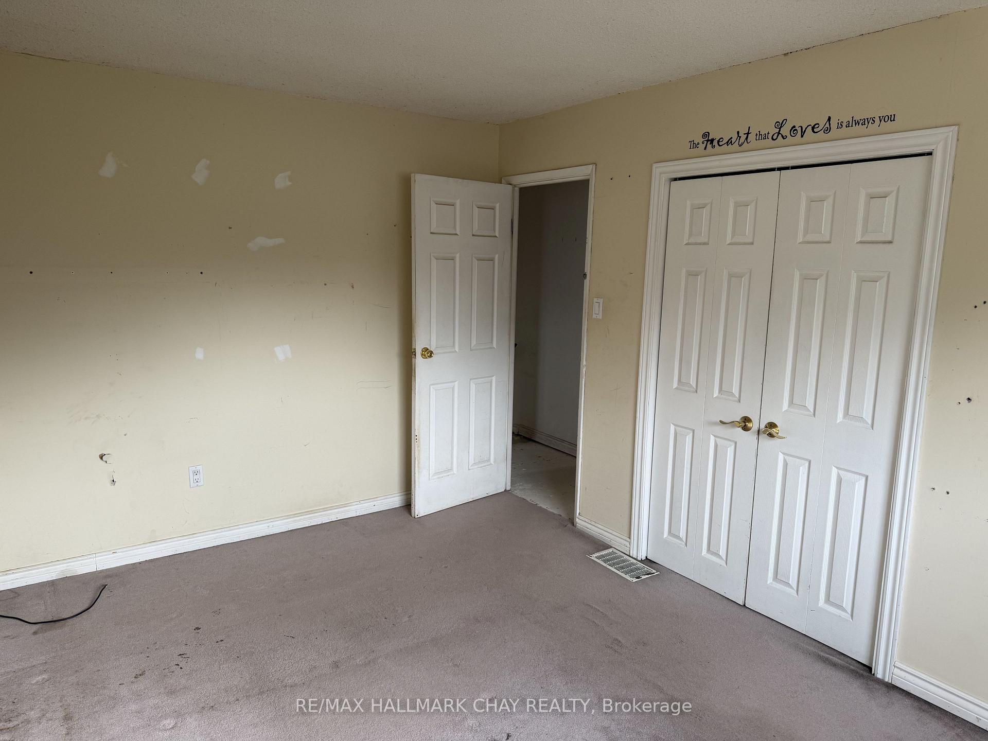 Photo 17 of 2 Birchwood Drive, Barrie, Cundles East — HOMEH