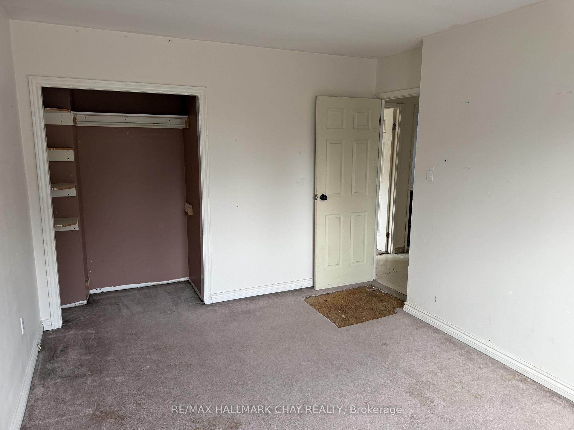 Photo 18 of 2 Birchwood Drive, Barrie, Cundles East — HOMEH