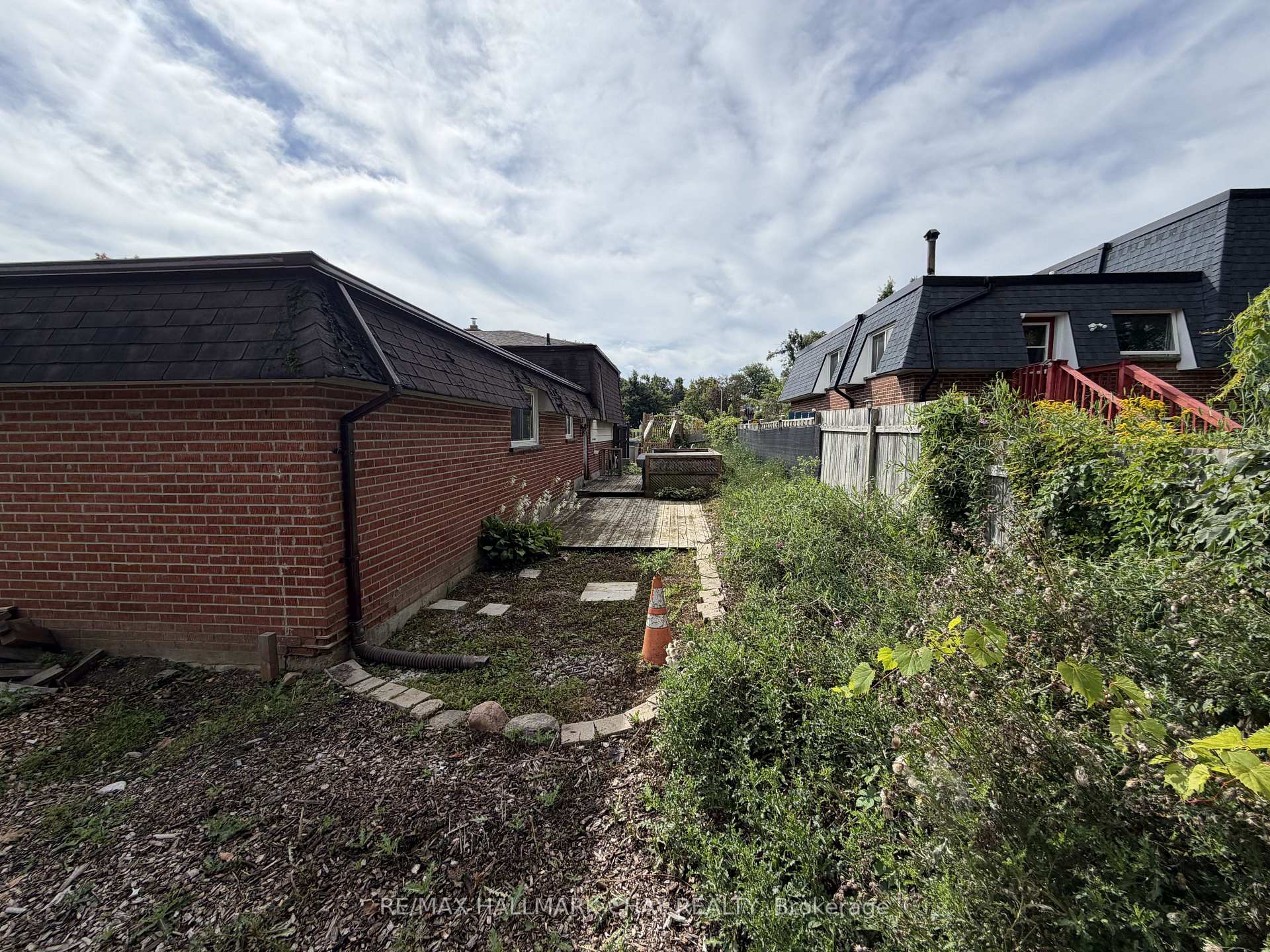 Photo 32 of 2 Birchwood Drive, Barrie, Cundles East — HOMEH