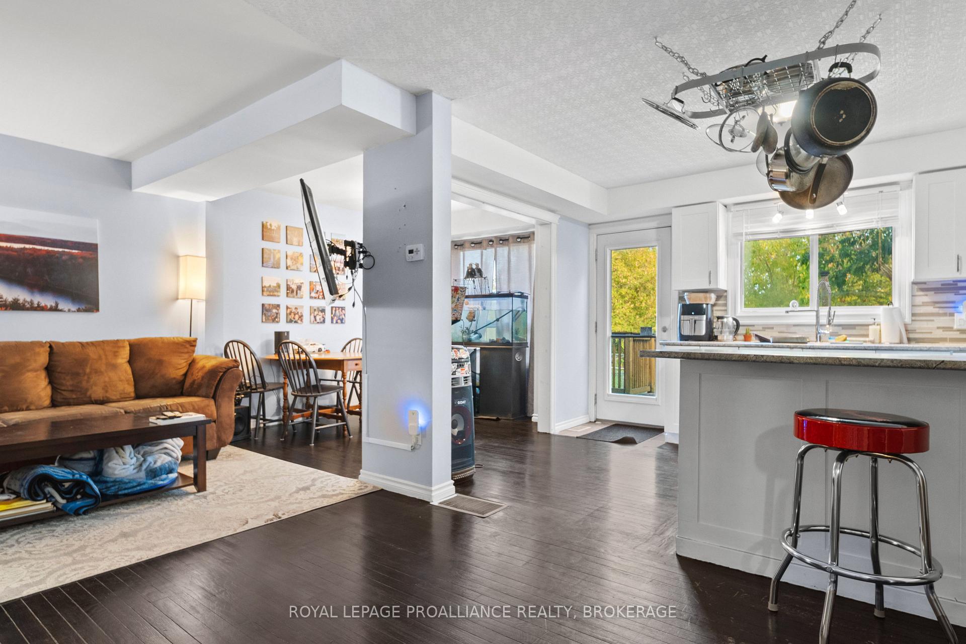 Photo 6 of 392 Davis Drive, Kingston, East Gardiners Rd — HOMEH