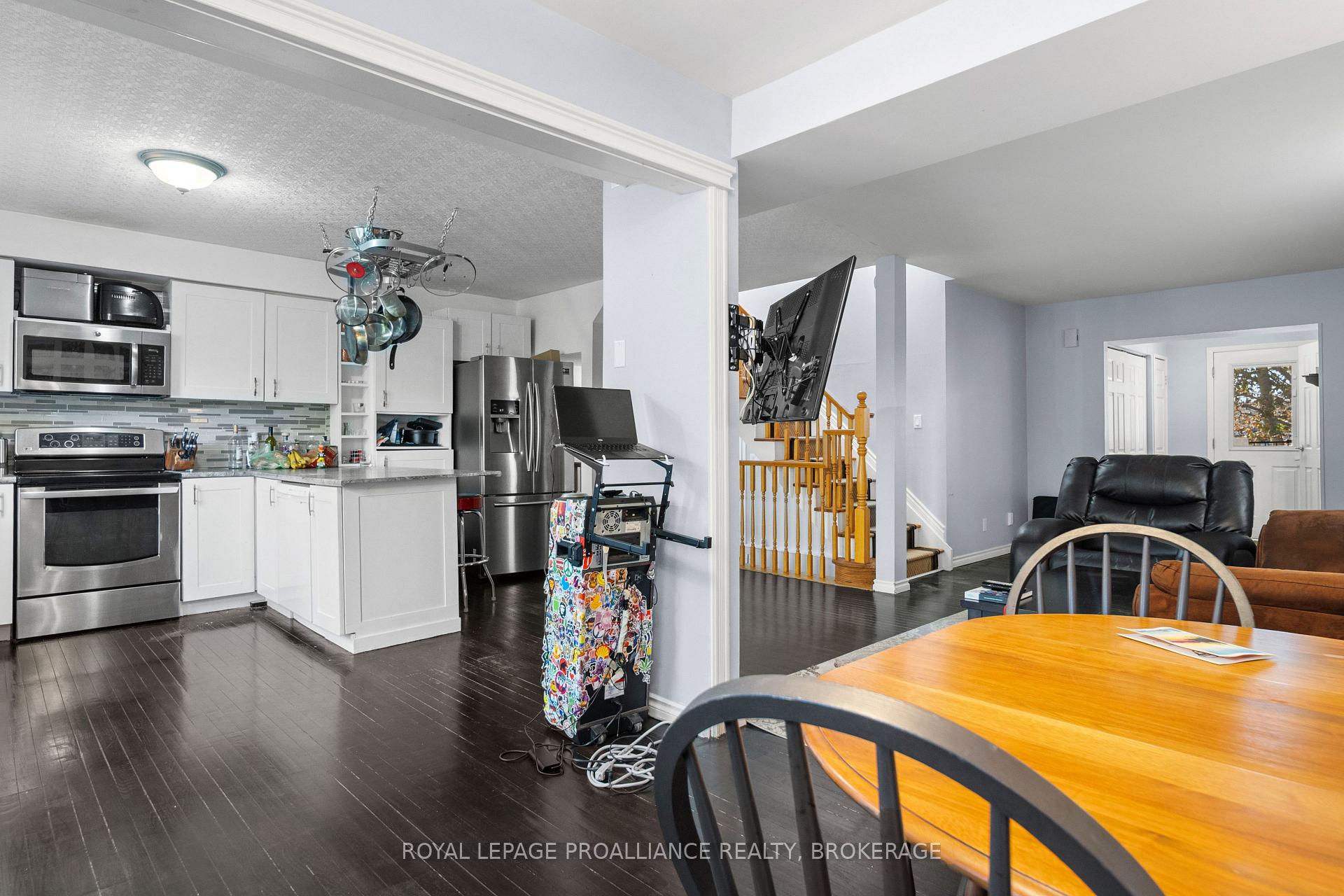 Photo 8 of 392 Davis Drive, Kingston, East Gardiners Rd — HOMEH