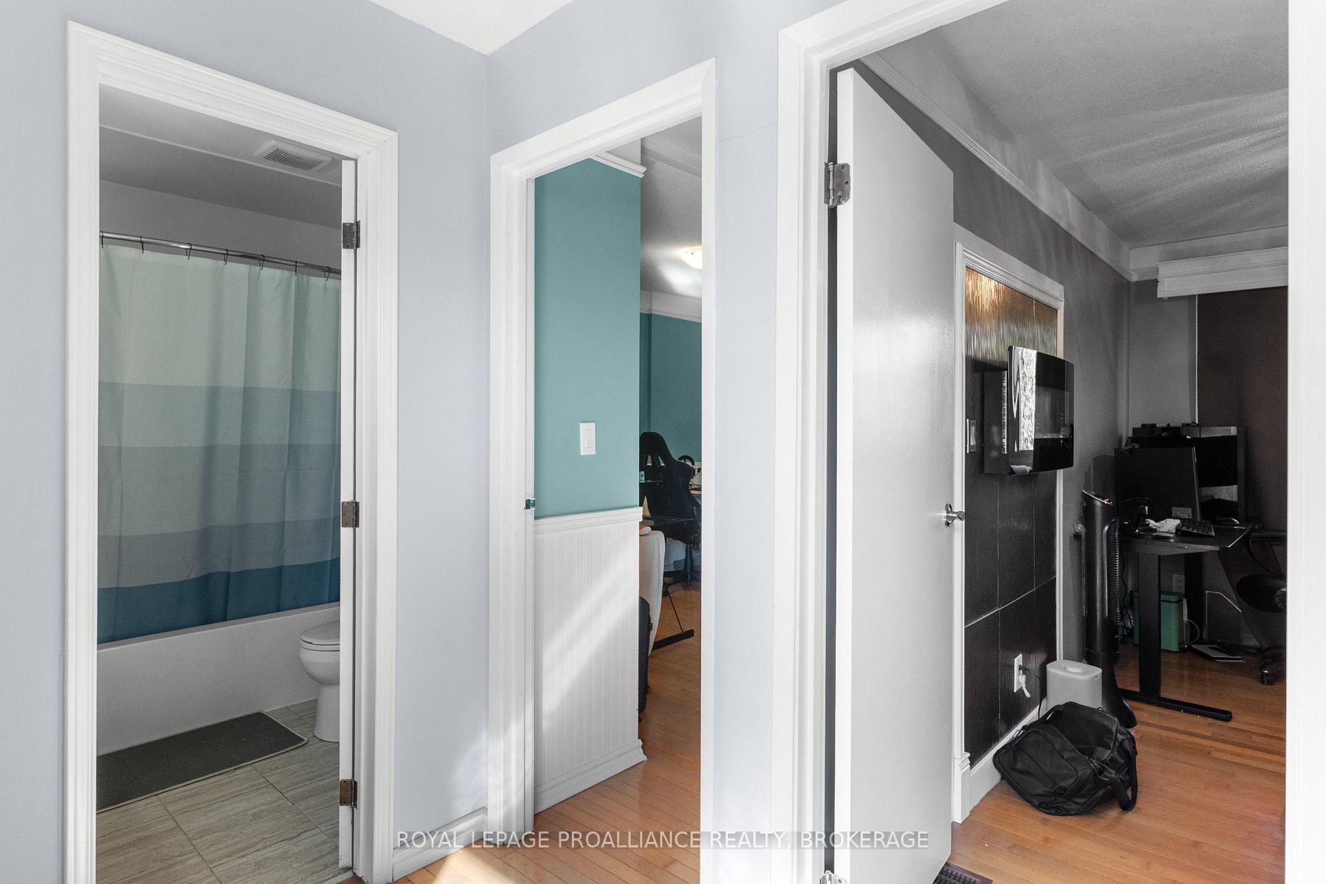 Photo 16 of 392 Davis Drive, Kingston, East Gardiners Rd — HOMEH