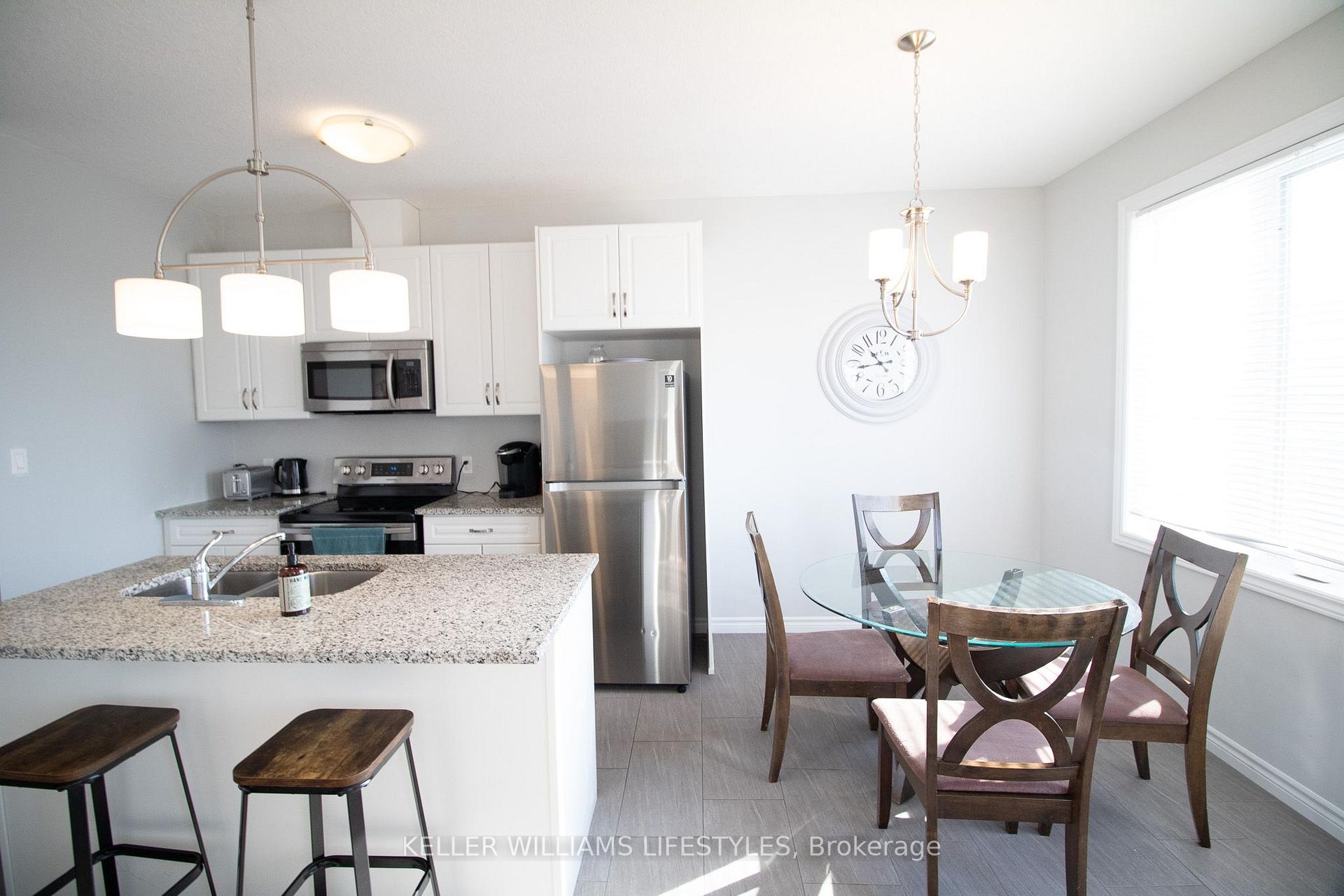 Photo 13 of 1866 Finley Crescent, London, North I — HOMEH