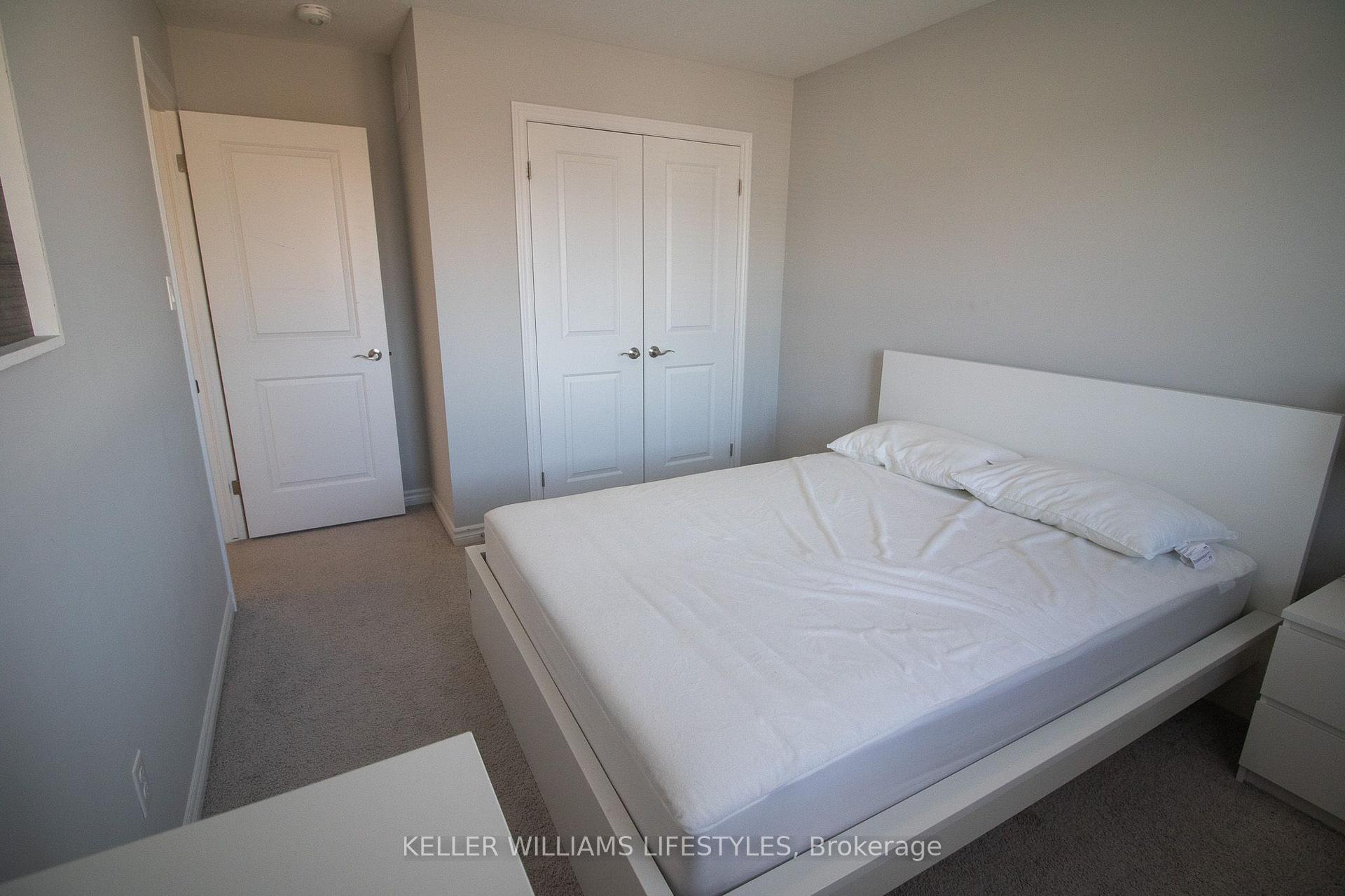 Photo 33 of 1866 Finley Crescent, London, North I — HOMEH