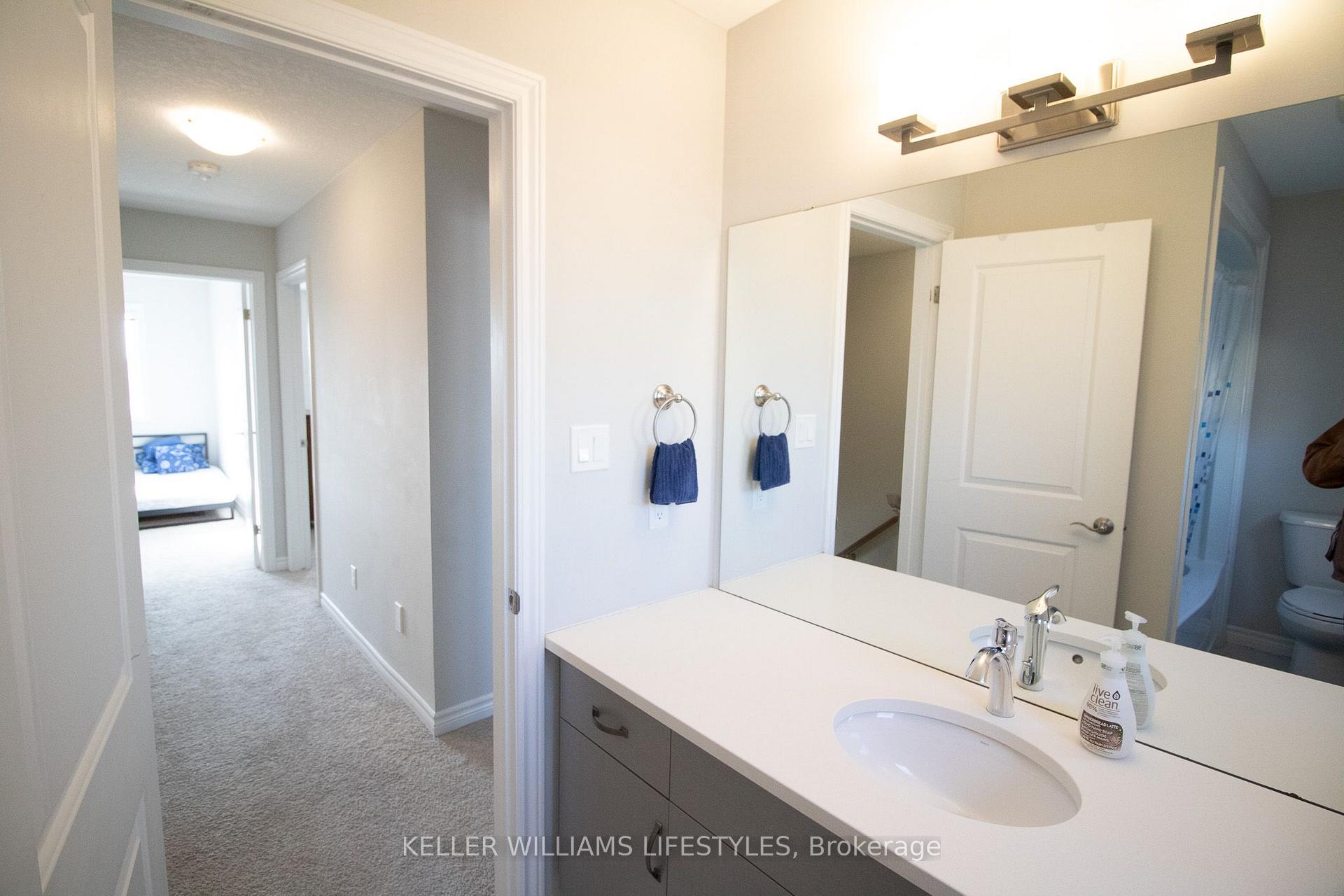 Photo 36 of 1866 Finley Crescent, London, North I — HOMEH