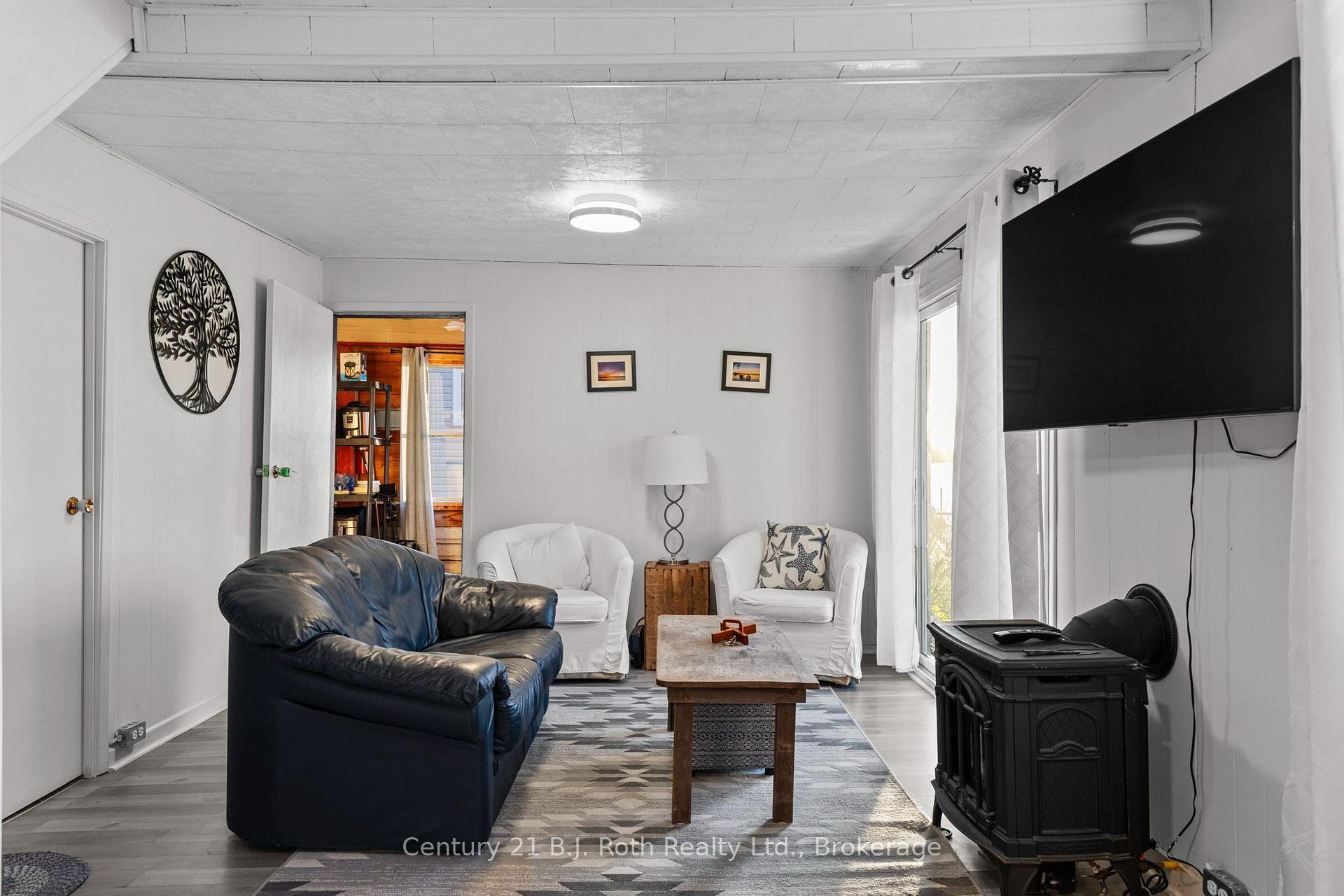 Photo 13 of 7478 Baldwin Lane, Ramara, Rural Ramara — HOMEH