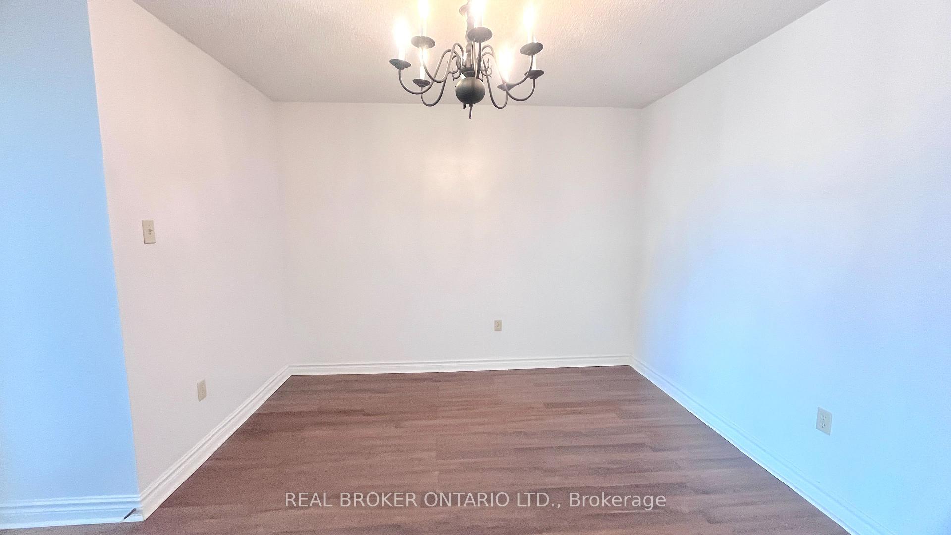 Photo 6 of Unit 509, 333 Clark Avenue W, Vaughan, Crestwood-Springfarm-Yorkhill — HOMEH