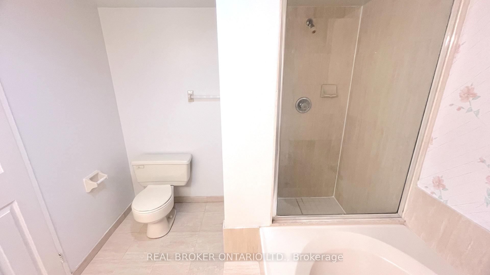 Photo 16 of Unit 509, 333 Clark Avenue W, Vaughan, Crestwood-Springfarm-Yorkhill — HOMEH