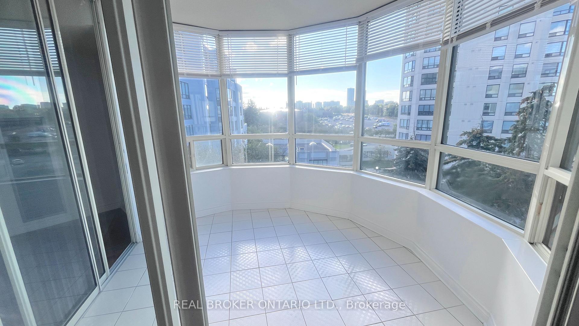 Photo 19 of Unit 509, 333 Clark Avenue W, Vaughan, Crestwood-Springfarm-Yorkhill — HOMEH