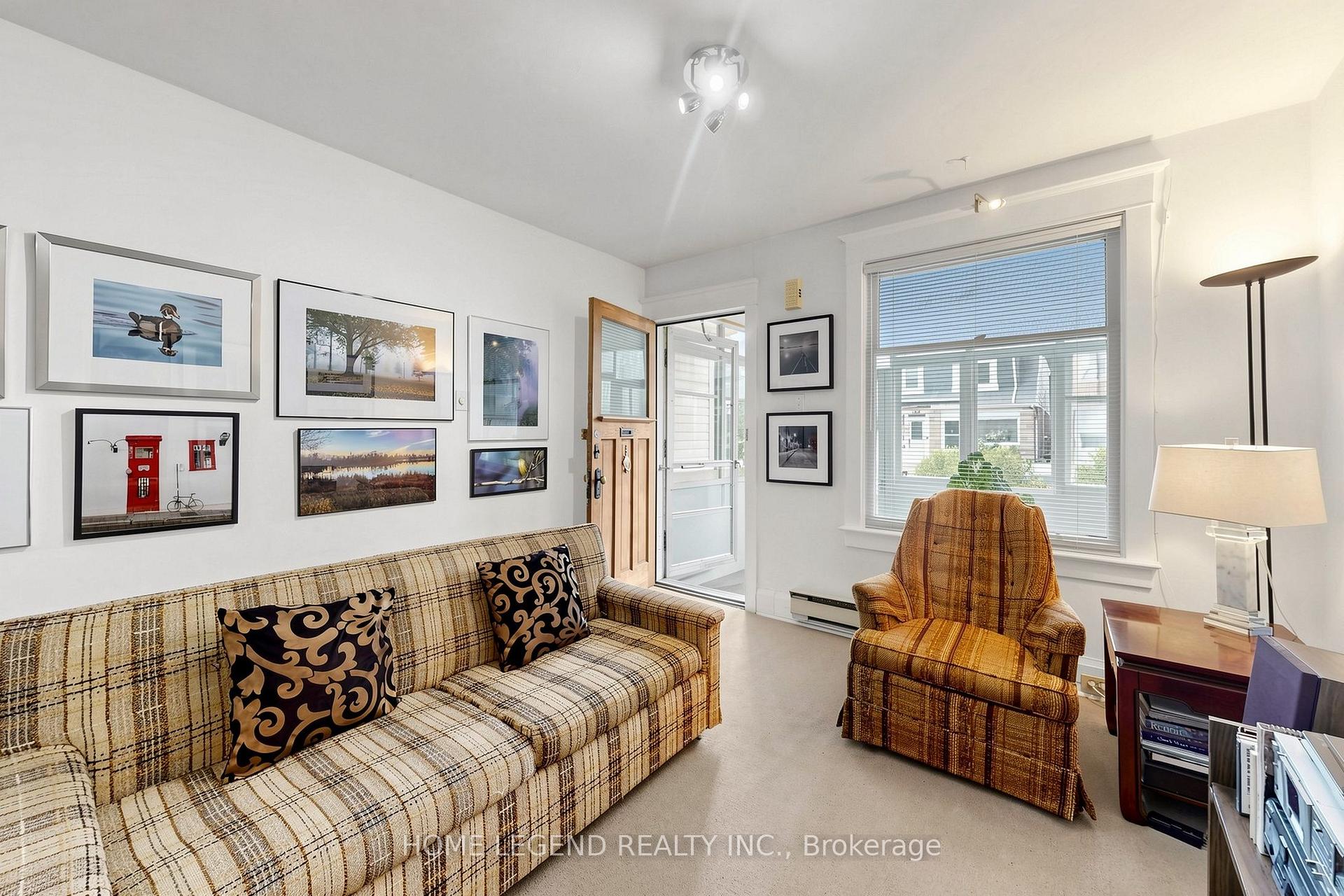 Photo 3 of 605 Rhodes Avenue, Toronto, Greenwood-Coxwell — HOMEH