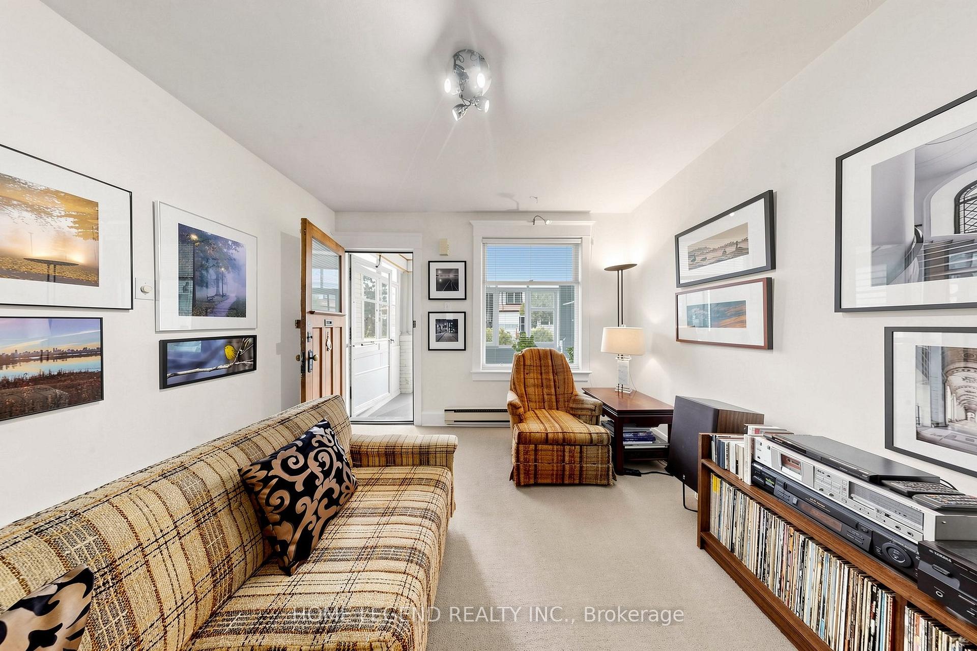Photo 4 of 605 Rhodes Avenue, Toronto, Greenwood-Coxwell — HOMEH