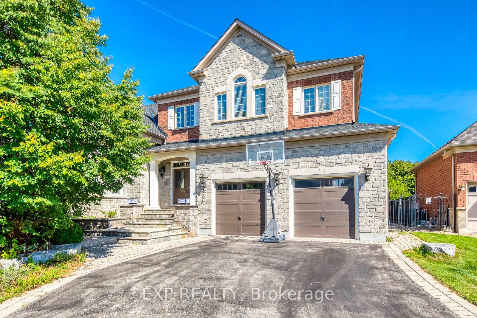 Photo of 530 Golfview Court