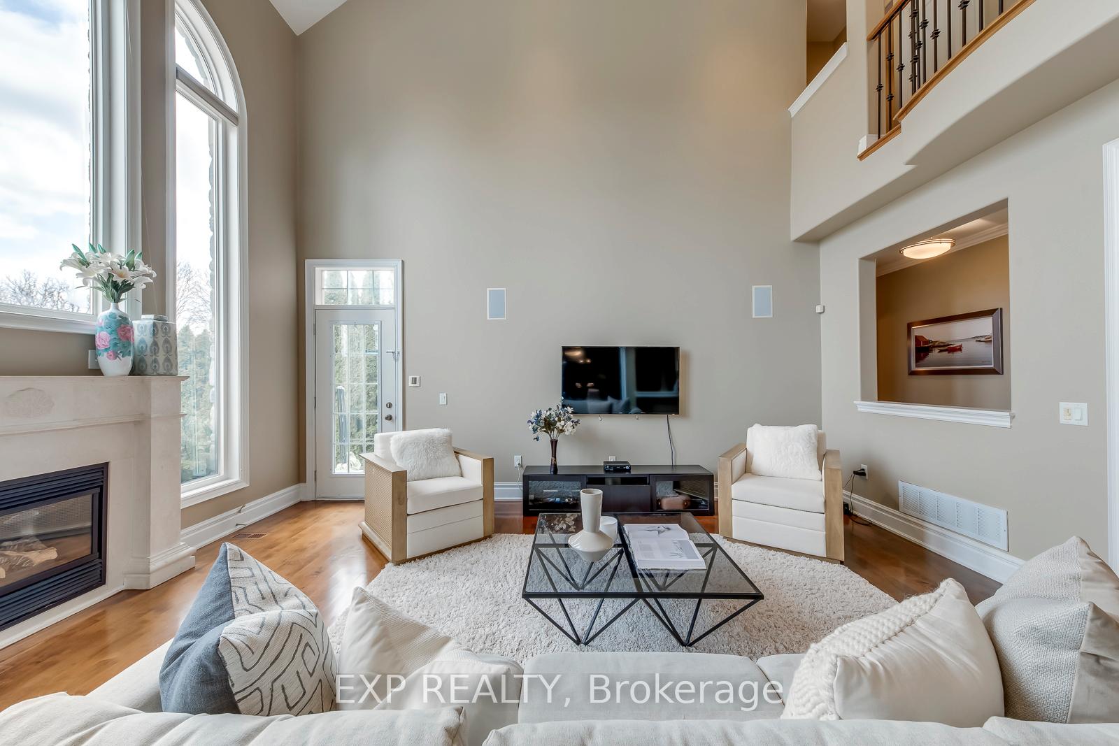 Photo 14 of 530 Golfview Court, Oakville, Glen Abbey — HOMEH