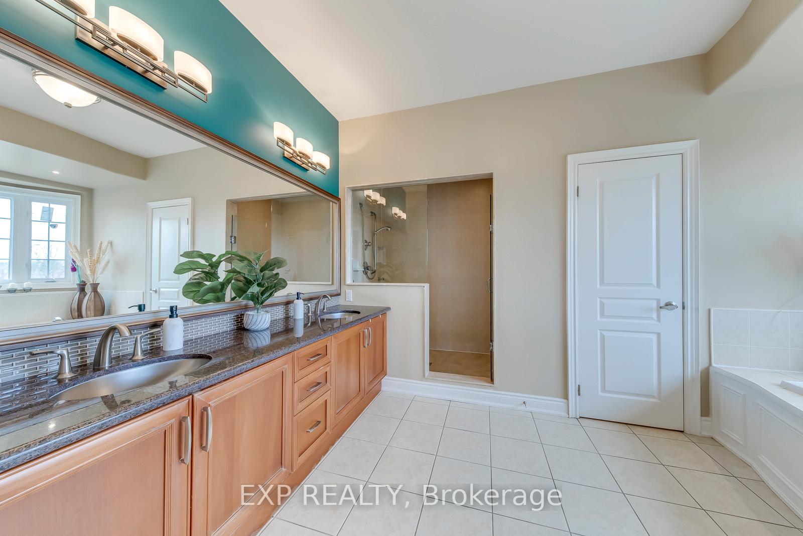 Photo 29 of 530 Golfview Court, Oakville, Glen Abbey — HOMEH