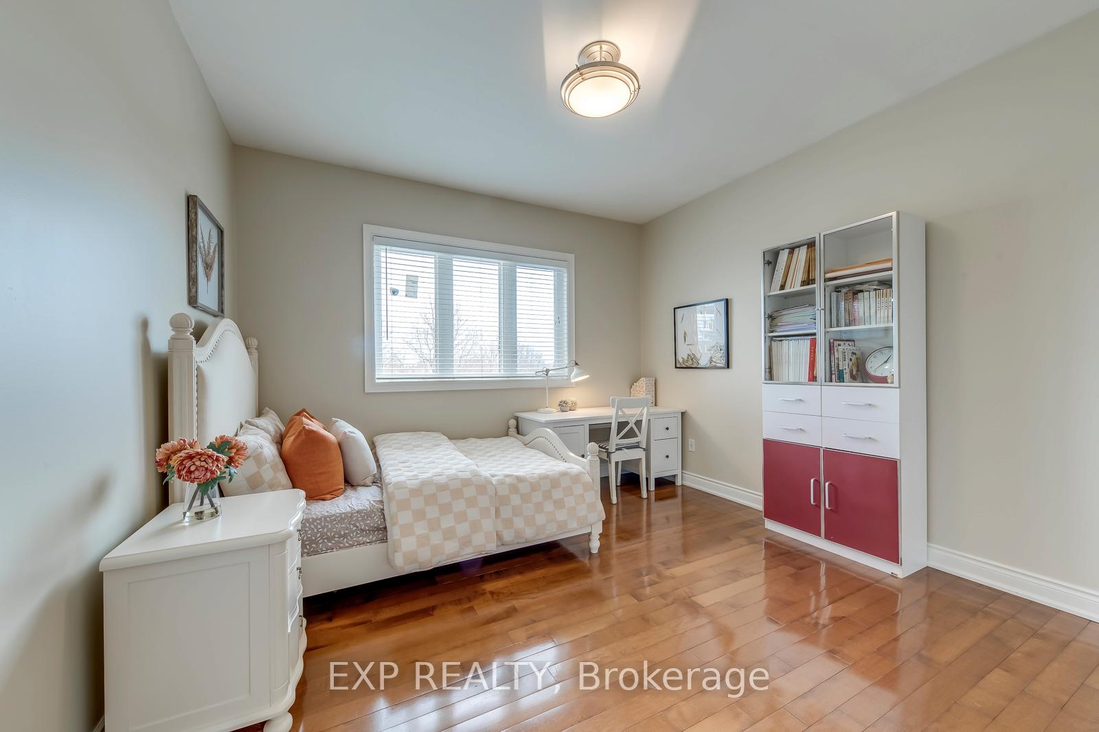 Photo 31 of 530 Golfview Court, Oakville, Glen Abbey — HOMEH