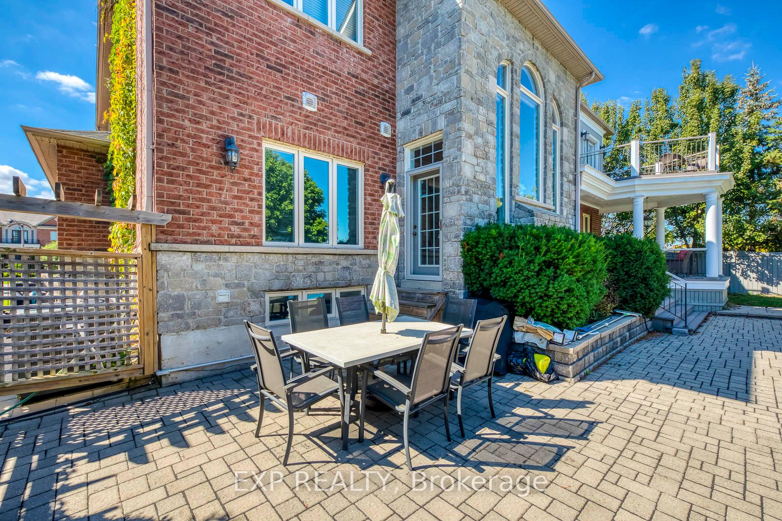Photo 44 of 530 Golfview Court, Oakville, Glen Abbey — HOMEH