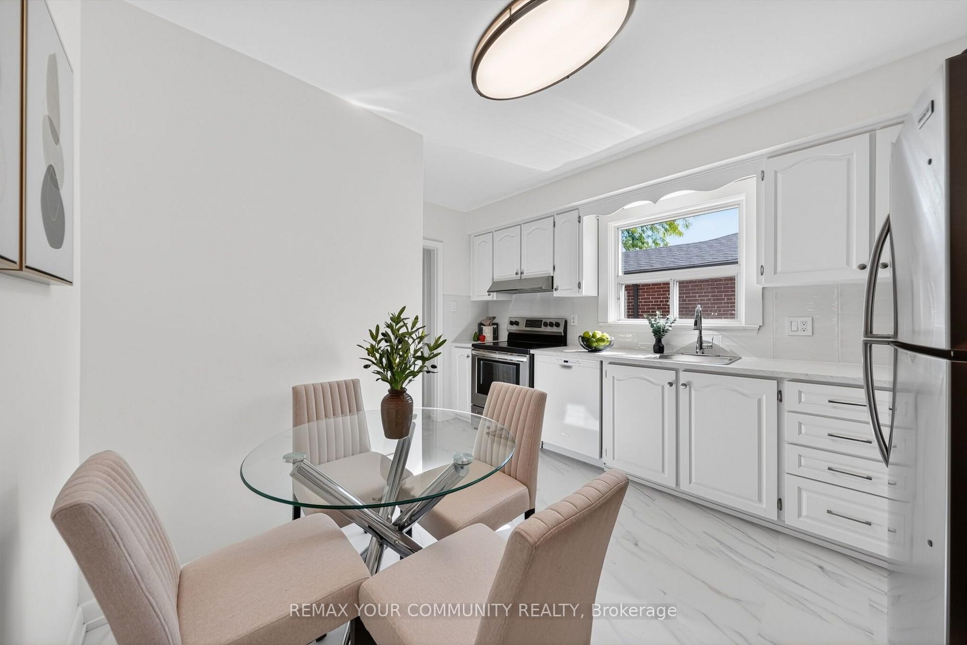 Photo 9 of 42 Beacon Road, Scarborough, Dorset Park — HOMEH