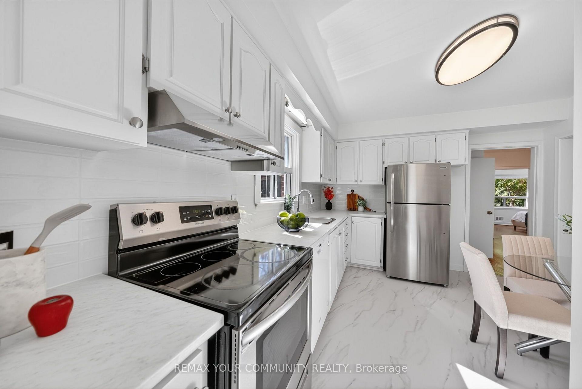 Photo 10 of 42 Beacon Road, Scarborough, Dorset Park — HOMEH