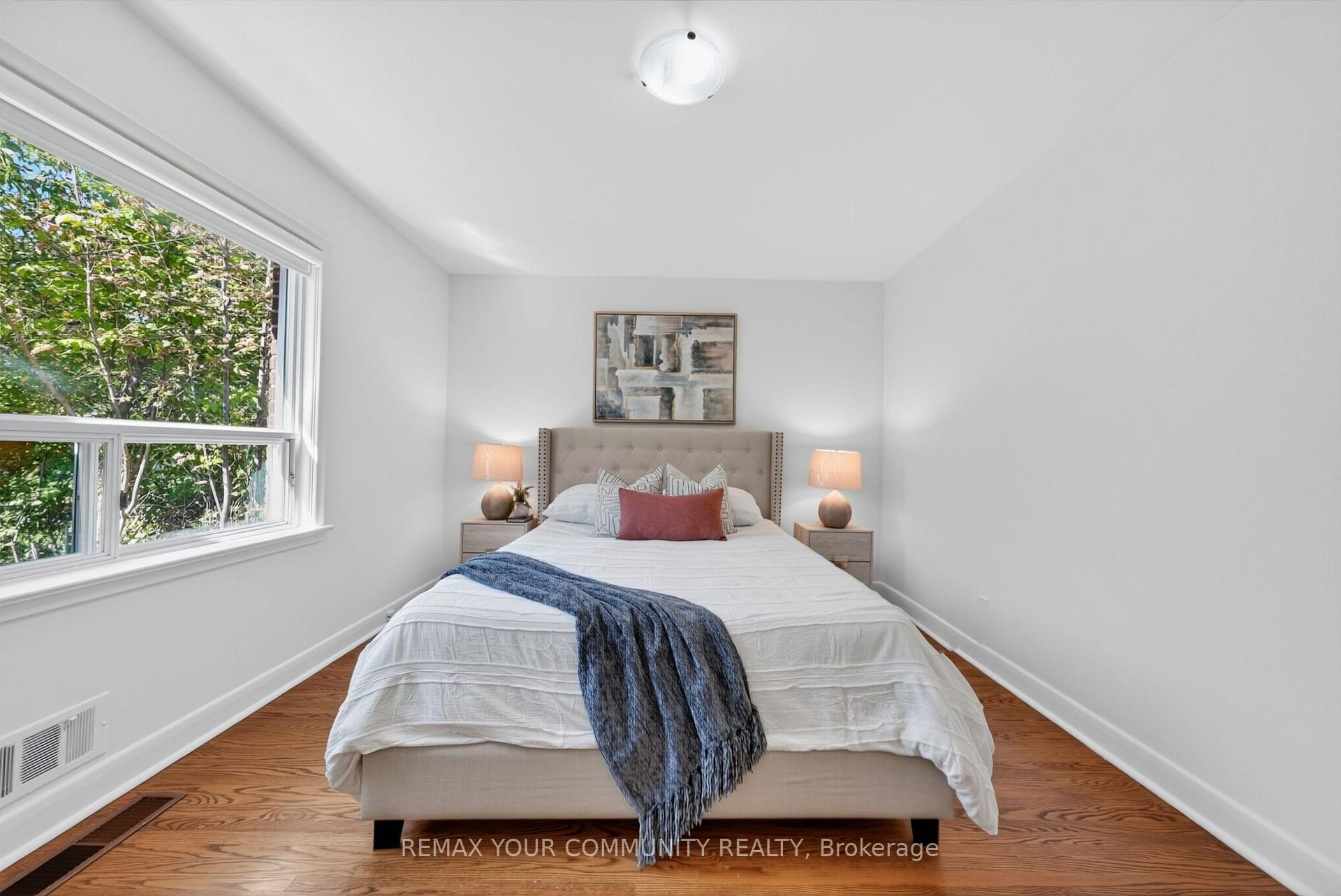 Photo 20 of 42 Beacon Road, Scarborough, Dorset Park — HOMEH